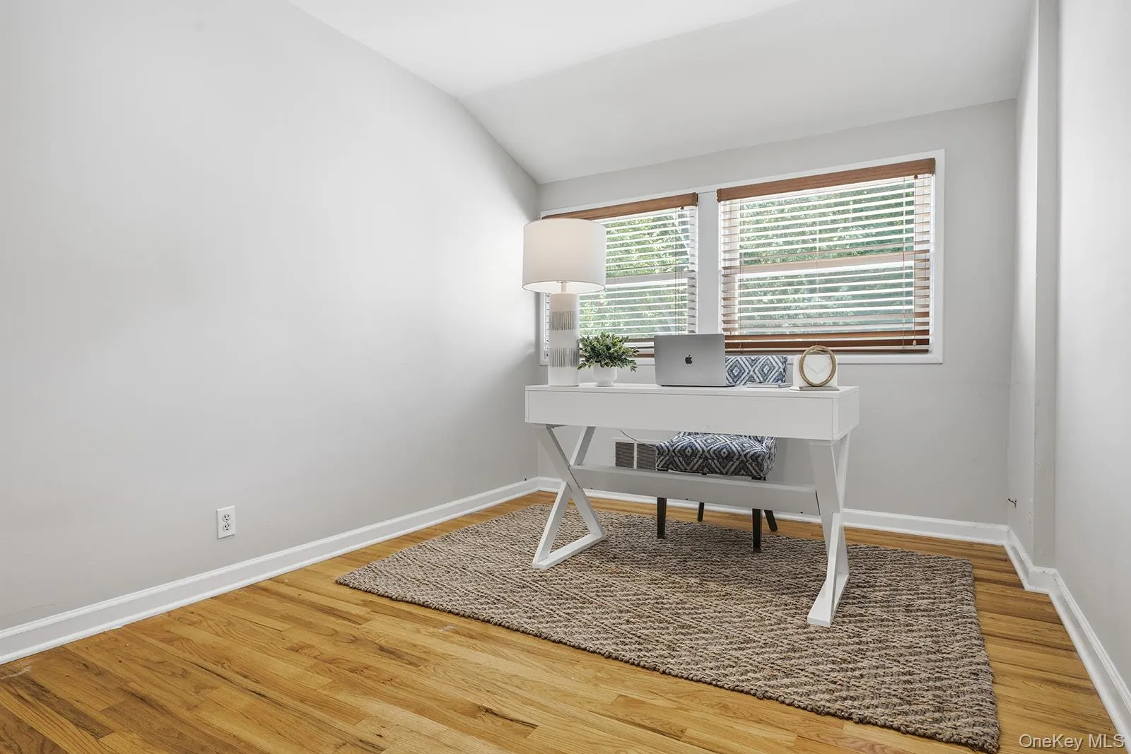 946 Barberry Road, Yorktown, NY, 3 Bedrooms Bedrooms, 8 Rooms Rooms,3 BathroomsBathrooms,Residential,For Rent,Barberry,0,1025926 946 Barberry Road, Yorktown, NY, 3 Bedrooms Bedrooms, 8 Rooms Rooms,3 BathroomsBathrooms,Residential,For Rent,Barberry,0,1025926