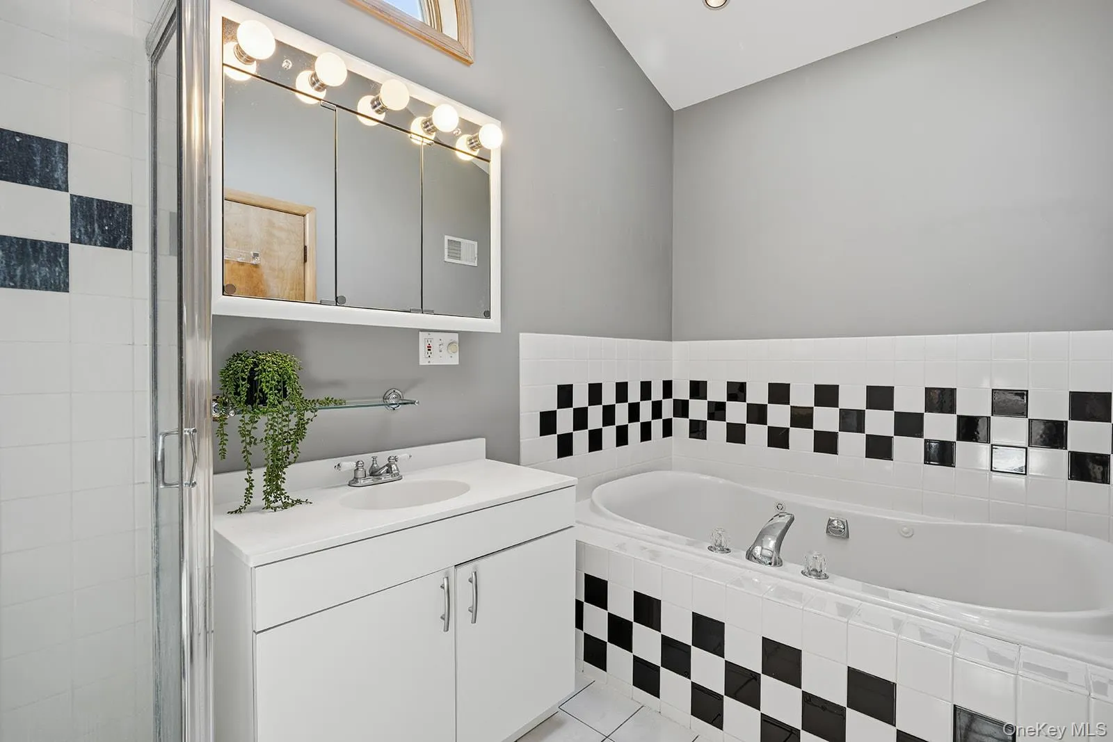 946 Barberry Road, Yorktown, NY, 3 Bedrooms Bedrooms, 8 Rooms Rooms,3 BathroomsBathrooms,Residential,For Rent,Barberry,0,1025926 946 Barberry Road, Yorktown, NY, 3 Bedrooms Bedrooms, 8 Rooms Rooms,3 BathroomsBathrooms,Residential,For Rent,Barberry,0,1025926