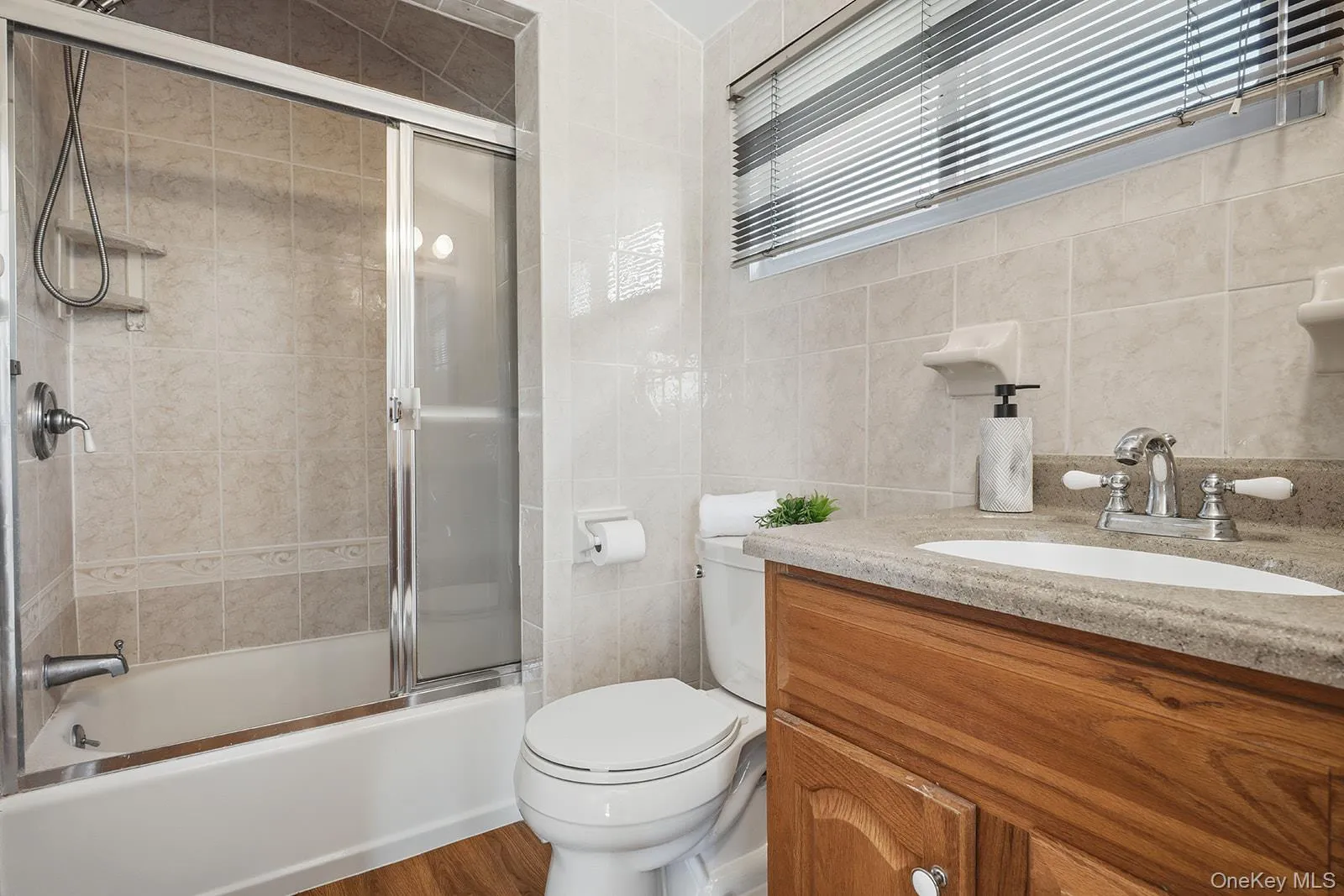 946 Barberry Road, Yorktown, NY, 3 Bedrooms Bedrooms, 8 Rooms Rooms,3 BathroomsBathrooms,Residential,For Rent,Barberry,0,1025926 946 Barberry Road, Yorktown, NY, 3 Bedrooms Bedrooms, 8 Rooms Rooms,3 BathroomsBathrooms,Residential,For Rent,Barberry,0,1025926