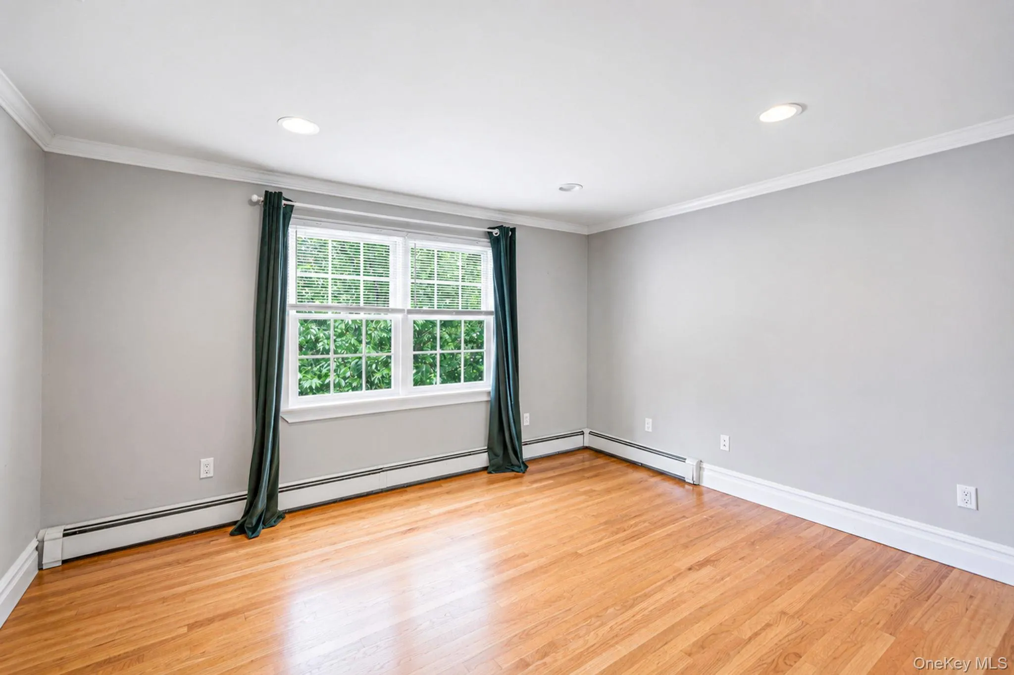 Bedroom 4, Recessed Lighting, HW Floors Bedroom 4, Recessed Lighting, HW Floors