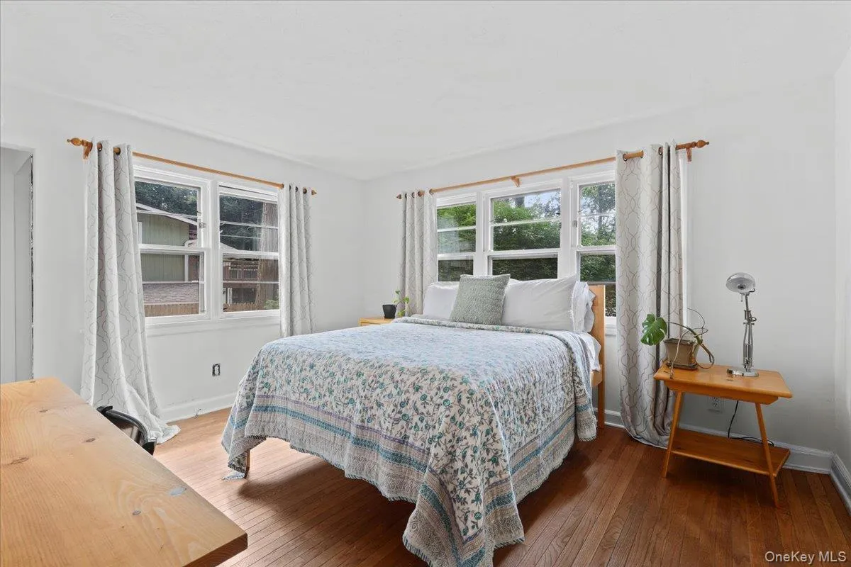 56 Twin Lakes Road, Lewisboro, NY, 3 Bedrooms Bedrooms, 8 Rooms Rooms,3 BathroomsBathrooms,Residential,For Rent,Twin Lakes,0,1025934 56 Twin Lakes Road, Lewisboro, NY, 3 Bedrooms Bedrooms, 8 Rooms Rooms,3 BathroomsBathrooms,Residential,For Rent,Twin Lakes,0,1025934