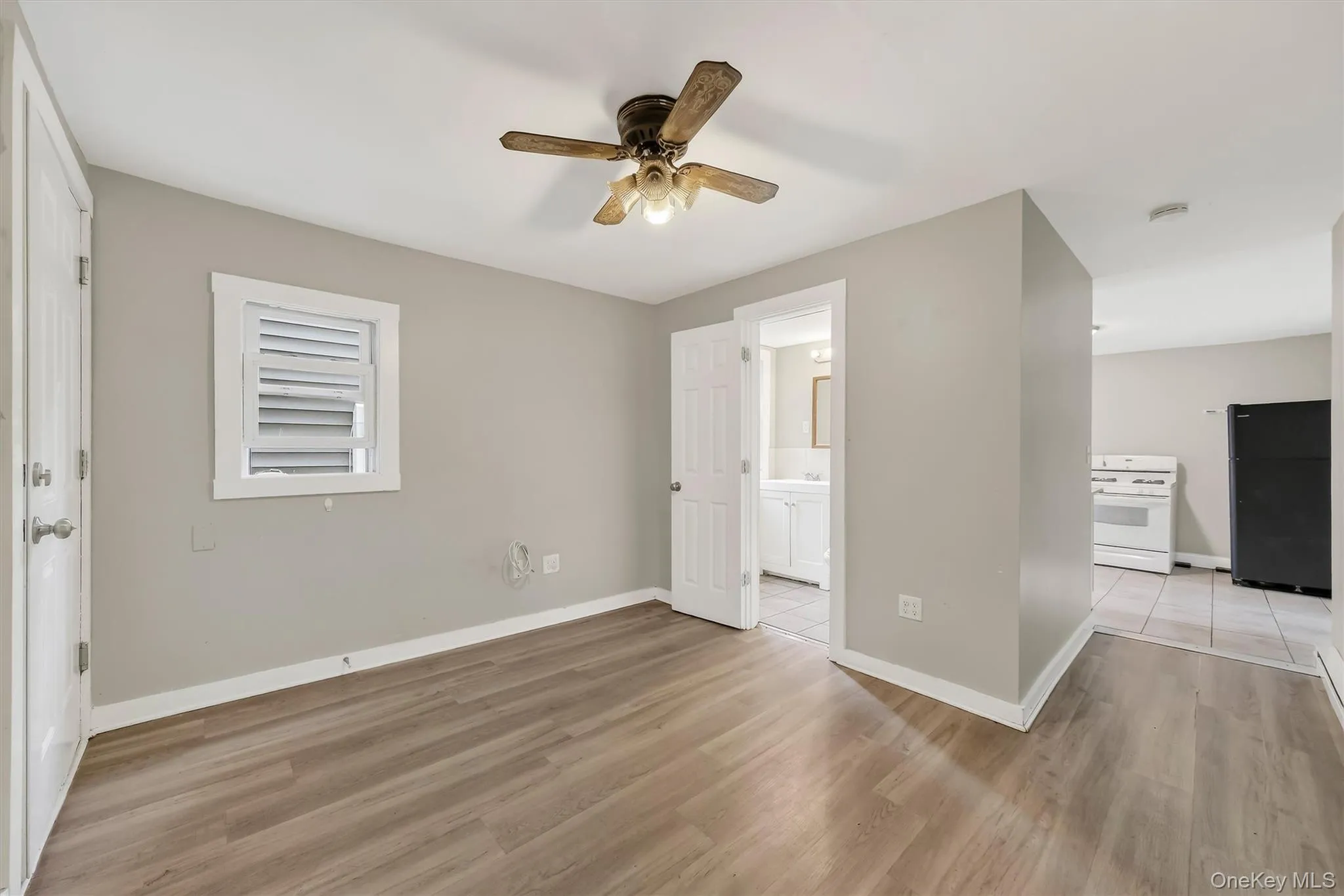 68 Catharine Street, Poughkeepsie, NY, 3 Bedrooms Bedrooms, 6 Rooms Rooms,1 BathroomBathrooms,Residential Lease,For Rent,Catharine,0,1025941 68 Catharine Street, Poughkeepsie, NY, 3 Bedrooms Bedrooms, 6 Rooms Rooms,1 BathroomBathrooms,Residential Lease,For Rent,Catharine,0,1025941