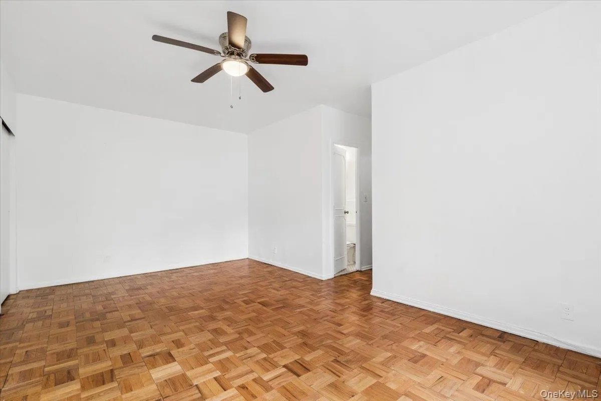 281 Garth Road, Eastchester, NY, 2 Bedrooms Bedrooms, 6 Rooms Rooms,2 BathroomsBathrooms,Residential Lease,For Rent,Garth,0,1025942 281 Garth Road, Eastchester, NY, 2 Bedrooms Bedrooms, 6 Rooms Rooms,2 BathroomsBathrooms,Residential Lease,For Rent,Garth,0,1025942
