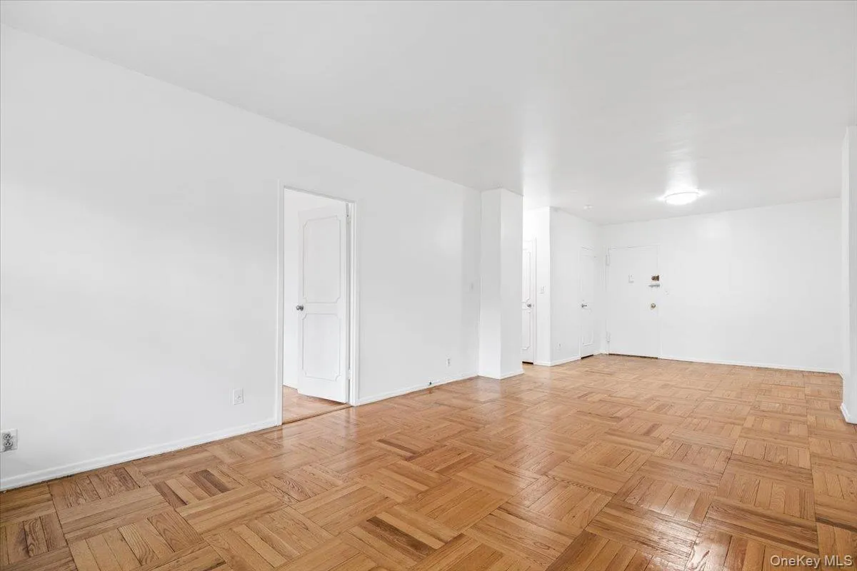 281 Garth Road, Eastchester, NY, 2 Bedrooms Bedrooms, 6 Rooms Rooms,2 BathroomsBathrooms,Residential Lease,For Rent,Garth,0,1025942 281 Garth Road, Eastchester, NY, 2 Bedrooms Bedrooms, 6 Rooms Rooms,2 BathroomsBathrooms,Residential Lease,For Rent,Garth,0,1025942