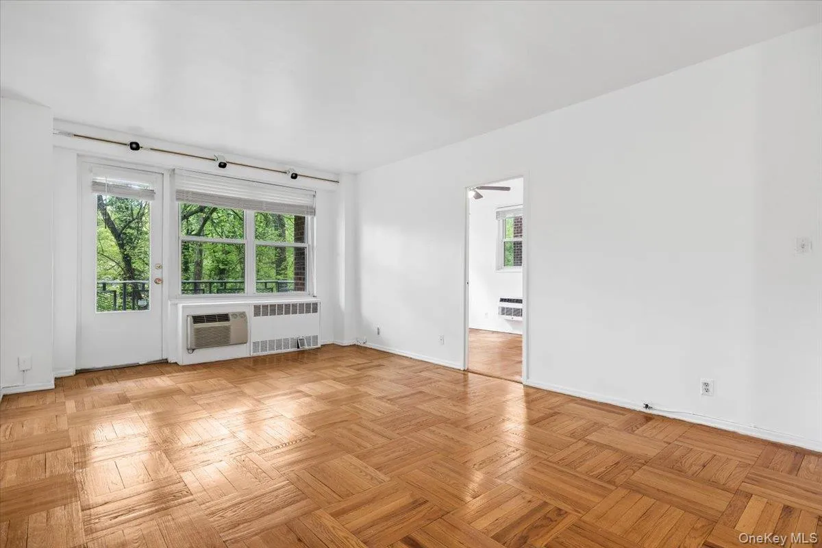 281 Garth Road, Eastchester, NY, 2 Bedrooms Bedrooms, 6 Rooms Rooms,2 BathroomsBathrooms,Residential Lease,For Rent,Garth,0,1025942 281 Garth Road, Eastchester, NY, 2 Bedrooms Bedrooms, 6 Rooms Rooms,2 BathroomsBathrooms,Residential Lease,For Rent,Garth,0,1025942