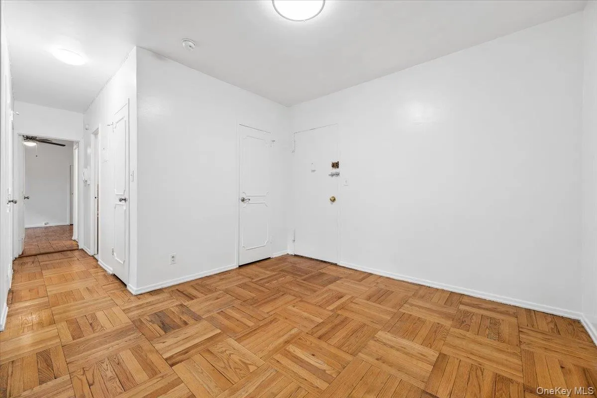 281 Garth Road, Eastchester, NY, 2 Bedrooms Bedrooms, 6 Rooms Rooms,2 BathroomsBathrooms,Residential Lease,For Rent,Garth,0,1025942 281 Garth Road, Eastchester, NY, 2 Bedrooms Bedrooms, 6 Rooms Rooms,2 BathroomsBathrooms,Residential Lease,For Rent,Garth,0,1025942