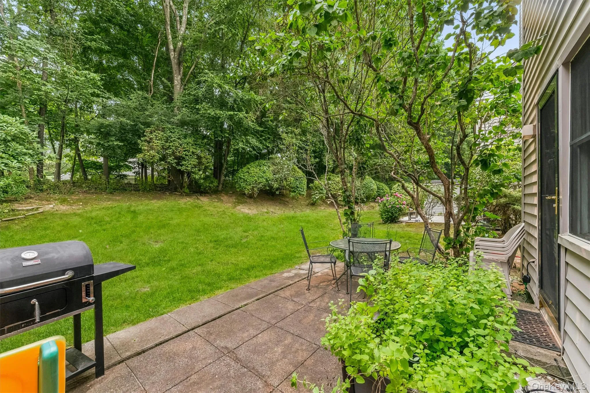 181 Heritage Hills, Somers, NY, 2 Bedrooms Bedrooms, 5 Rooms Rooms,1 BathroomBathrooms,Residential,For Rent,Heritage,0,1025943 181 Heritage Hills, Somers, NY, 2 Bedrooms Bedrooms, 5 Rooms Rooms,1 BathroomBathrooms,Residential,For Rent,Heritage,0,1025943