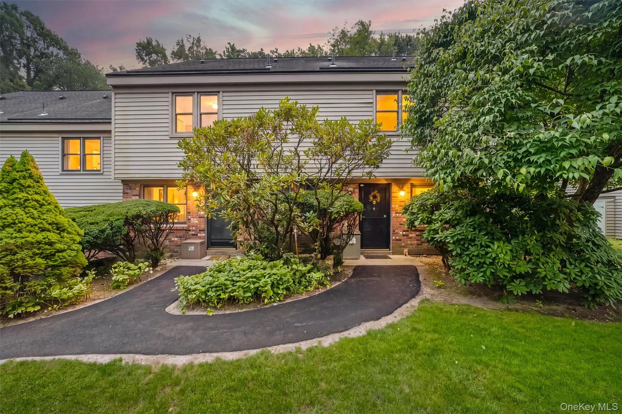 181 Heritage Hills, Somers, NY, 2 Bedrooms Bedrooms, 5 Rooms Rooms,1 BathroomBathrooms,Residential,For Rent,Heritage,0,1025943 181 Heritage Hills, Somers, NY, 2 Bedrooms Bedrooms, 5 Rooms Rooms,1 BathroomBathrooms,Residential,For Rent,Heritage,0,1025943