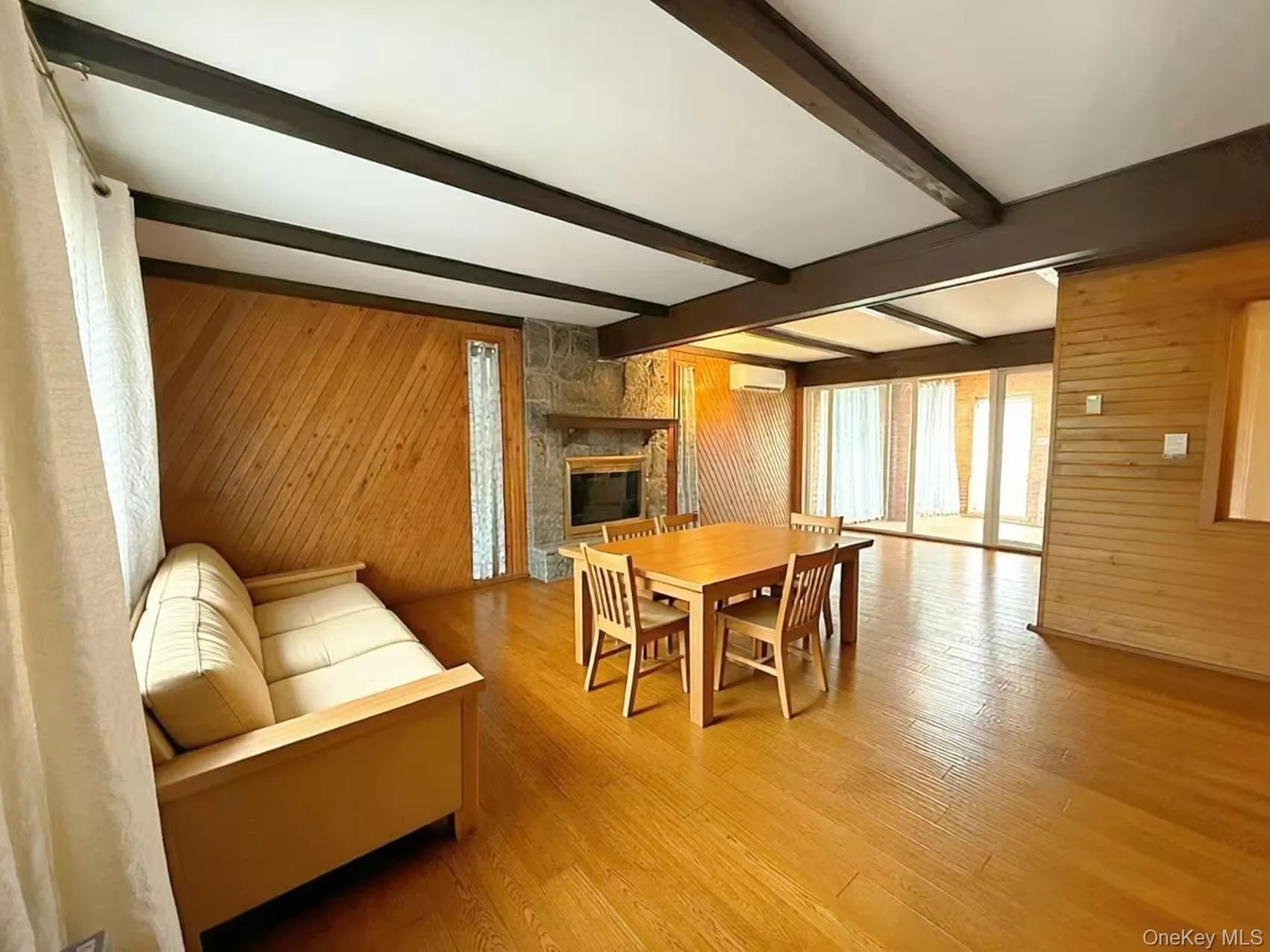 30 Book Lane, Hempstead, NY, 4 Bedrooms Bedrooms, 8 Rooms Rooms,1 BathroomBathrooms,Residential,For Rent,Book,0,1025954 30 Book Lane, Hempstead, NY, 4 Bedrooms Bedrooms, 8 Rooms Rooms,1 BathroomBathrooms,Residential,For Rent,Book,0,1025954
