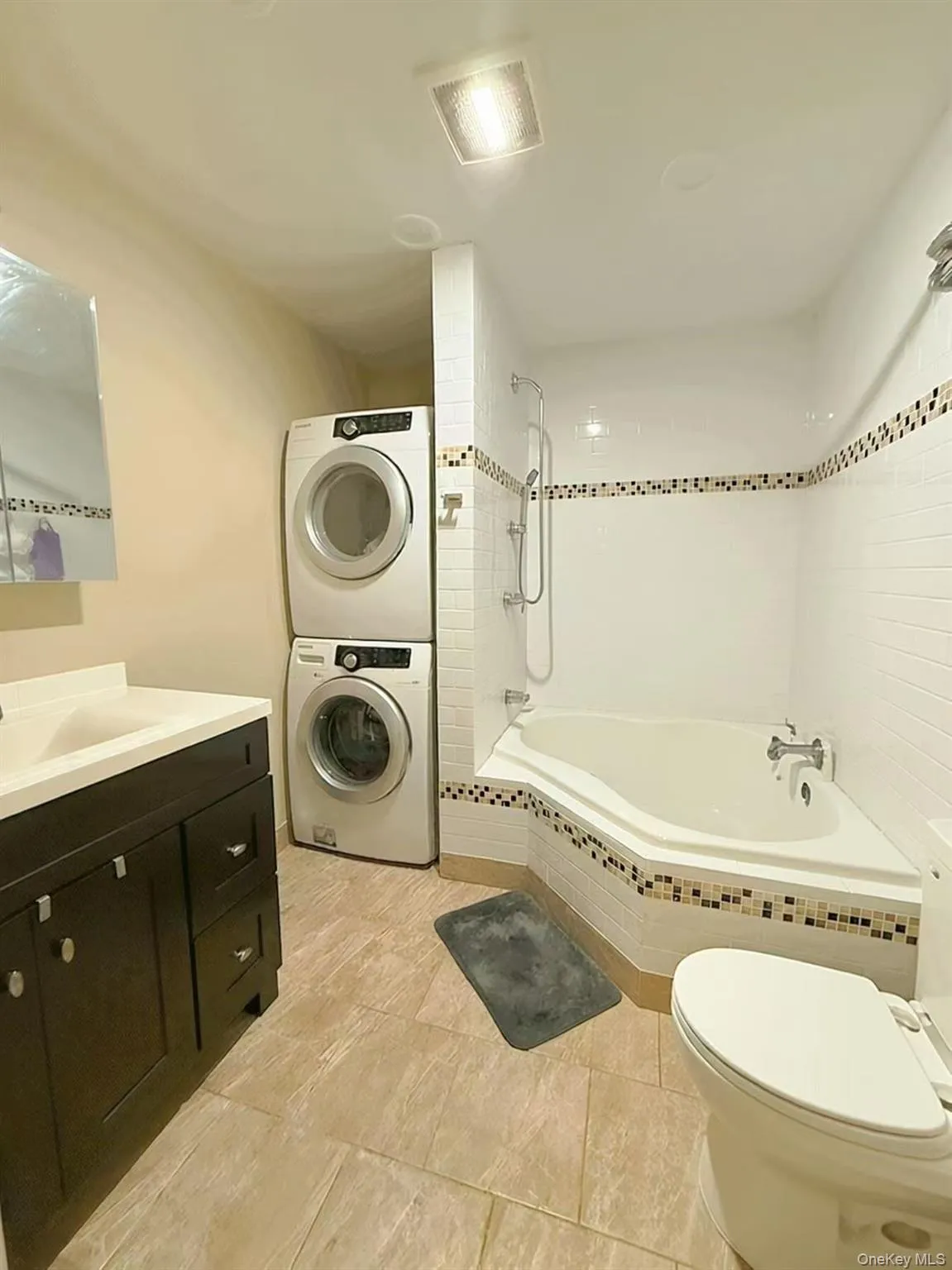 30 Book Lane, Hempstead, NY, 4 Bedrooms Bedrooms, 8 Rooms Rooms,1 BathroomBathrooms,Residential,For Rent,Book,0,1025954 30 Book Lane, Hempstead, NY, 4 Bedrooms Bedrooms, 8 Rooms Rooms,1 BathroomBathrooms,Residential,For Rent,Book,0,1025954