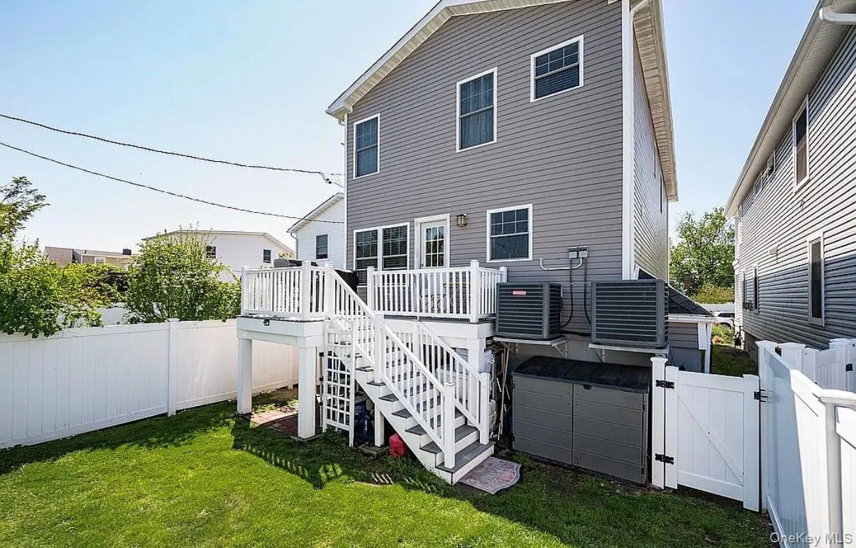 28 Sagamore Road, Hempstead, NY, 3 Bedrooms Bedrooms, 6 Rooms Rooms,2 BathroomsBathrooms,Residential,For Rent,Sagamore,0,1025955 28 Sagamore Road, Hempstead, NY, 3 Bedrooms Bedrooms, 6 Rooms Rooms,2 BathroomsBathrooms,Residential,For Rent,Sagamore,0,1025955