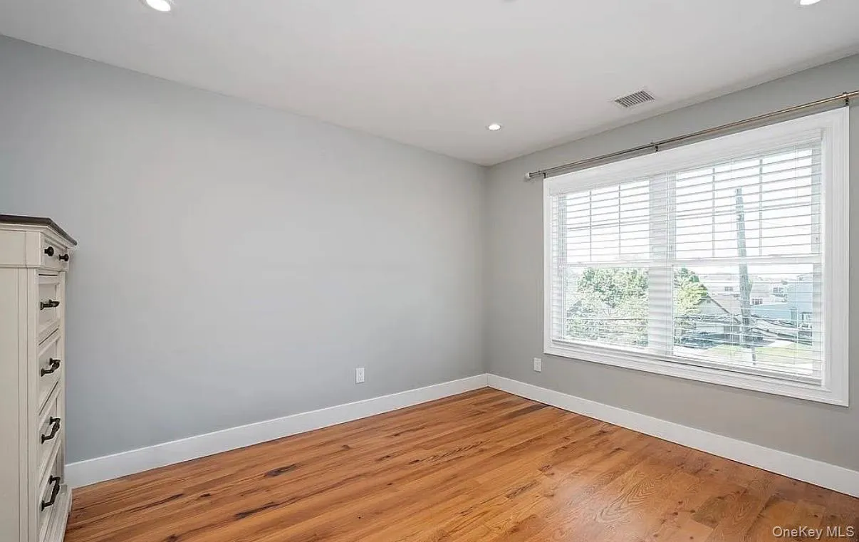 28 Sagamore Road, Hempstead, NY, 3 Bedrooms Bedrooms, 6 Rooms Rooms,2 BathroomsBathrooms,Residential,For Rent,Sagamore,0,1025955 28 Sagamore Road, Hempstead, NY, 3 Bedrooms Bedrooms, 6 Rooms Rooms,2 BathroomsBathrooms,Residential,For Rent,Sagamore,0,1025955