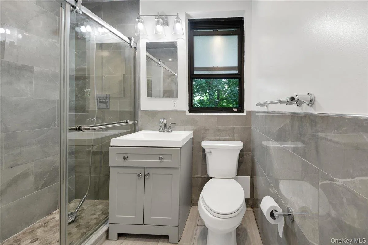 40 Rockledge, Greenburgh, NY, 1 Bedroom Bedrooms, 5 Rooms Rooms,1 BathroomBathrooms,Residential,For Rent,Rockledge,0,1025958 40 Rockledge, Greenburgh, NY, 1 Bedroom Bedrooms, 5 Rooms Rooms,1 BathroomBathrooms,Residential,For Rent,Rockledge,0,1025958