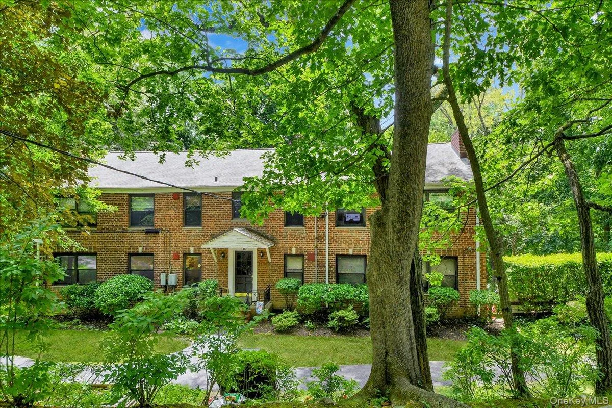 40 Rockledge, Greenburgh, NY, 1 Bedroom Bedrooms, 5 Rooms Rooms,1 BathroomBathrooms,Residential,For Rent,Rockledge,0,1025958 40 Rockledge, Greenburgh, NY, 1 Bedroom Bedrooms, 5 Rooms Rooms,1 BathroomBathrooms,Residential,For Rent,Rockledge,0,1025958