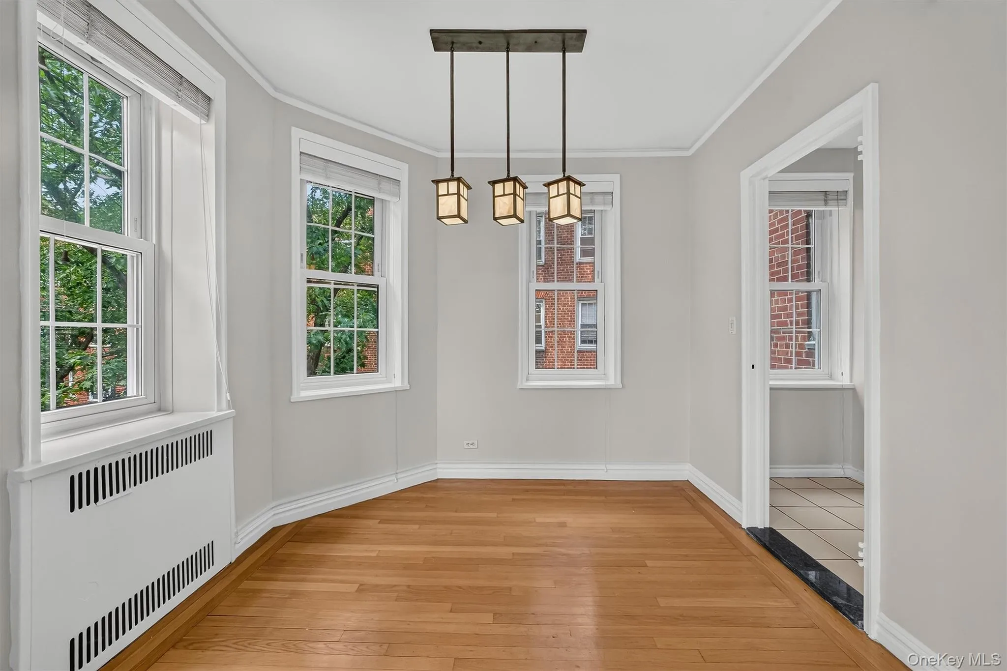 949 Palmer Road, Yonkers, NY, 1 Bedroom Bedrooms, 4 Rooms Rooms,1 BathroomBathrooms,Residential,For Rent,Palmer,0,1025960 949 Palmer Road, Yonkers, NY, 1 Bedroom Bedrooms, 4 Rooms Rooms,1 BathroomBathrooms,Residential,For Rent,Palmer,0,1025960
