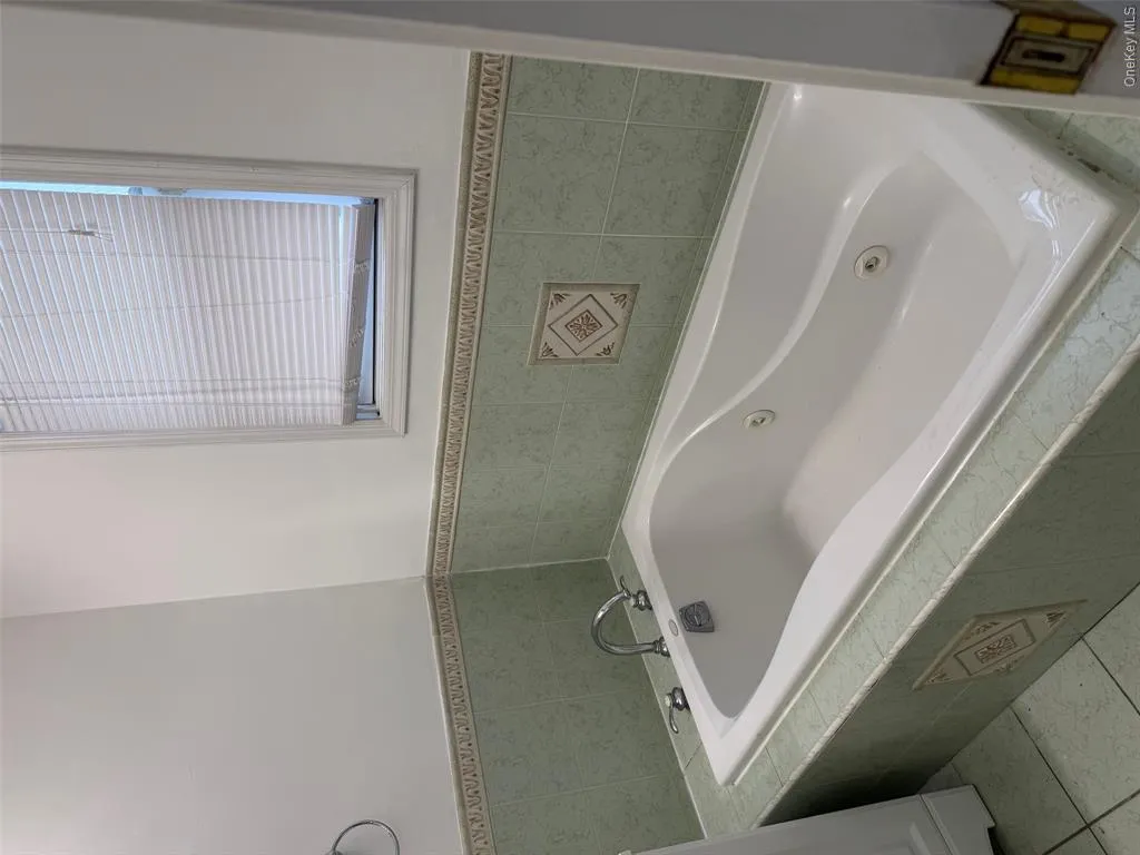 60 Columbia Avenue, Hempstead, NY, 4 Bedrooms Bedrooms, 8 Rooms Rooms,2 BathroomsBathrooms,Residential Lease,For Rent,Columbia,0,1025967 60 Columbia Avenue, Hempstead, NY, 4 Bedrooms Bedrooms, 8 Rooms Rooms,2 BathroomsBathrooms,Residential Lease,For Rent,Columbia,0,1025967