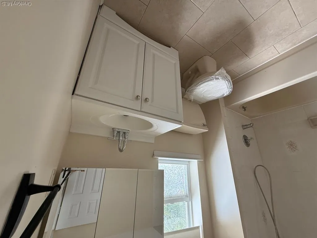 60 Columbia Avenue, Hempstead, NY, 4 Bedrooms Bedrooms, 8 Rooms Rooms,2 BathroomsBathrooms,Residential Lease,For Rent,Columbia,0,1025967 60 Columbia Avenue, Hempstead, NY, 4 Bedrooms Bedrooms, 8 Rooms Rooms,2 BathroomsBathrooms,Residential Lease,For Rent,Columbia,0,1025967