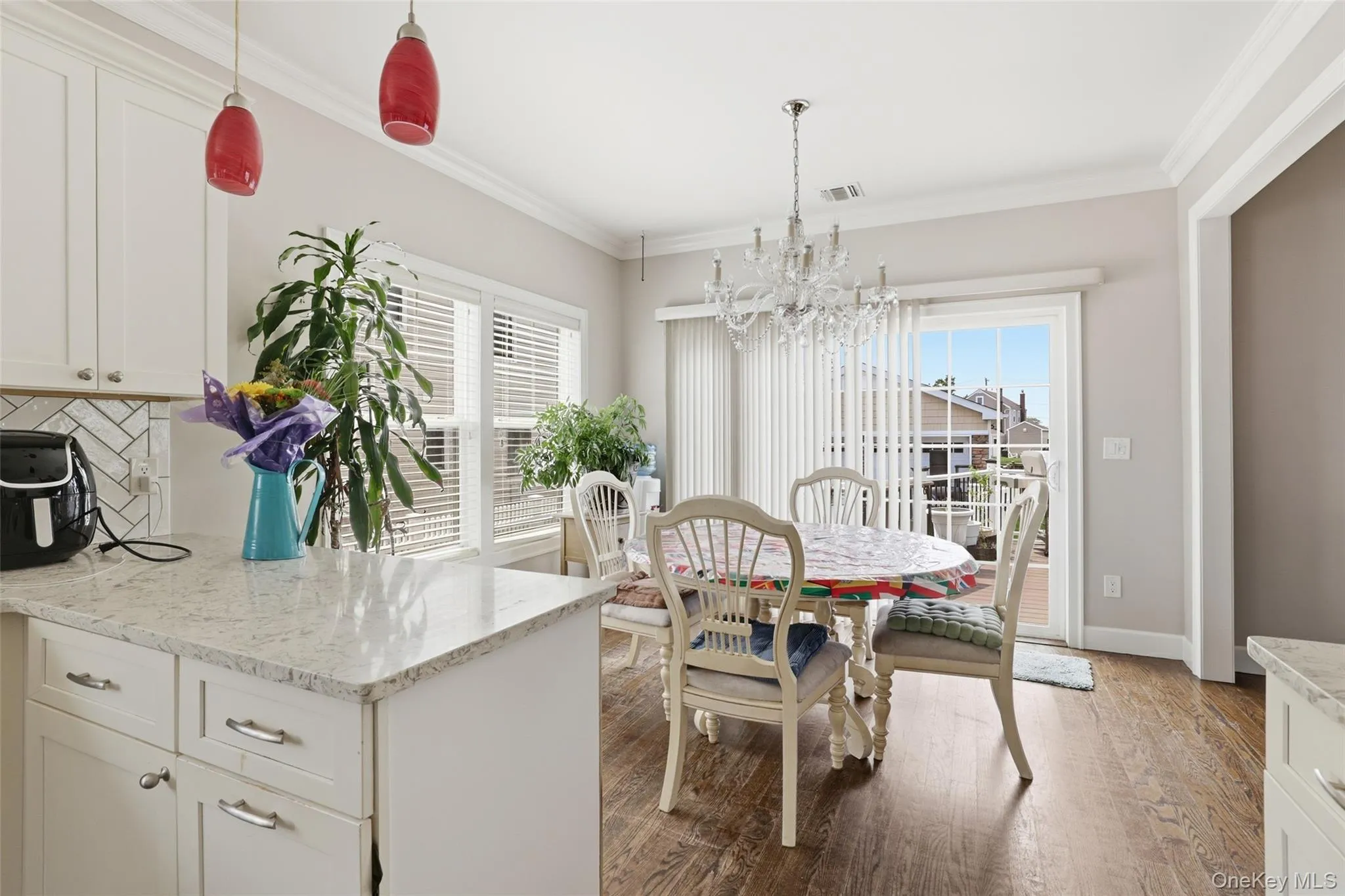 34 Meadow Lane, Babylon, NY, 3 Bedrooms Bedrooms, 8 Rooms Rooms,2 BathroomsBathrooms,Residential,For Rent,Meadow,0,1025968 34 Meadow Lane, Babylon, NY, 3 Bedrooms Bedrooms, 8 Rooms Rooms,2 BathroomsBathrooms,Residential,For Rent,Meadow,0,1025968