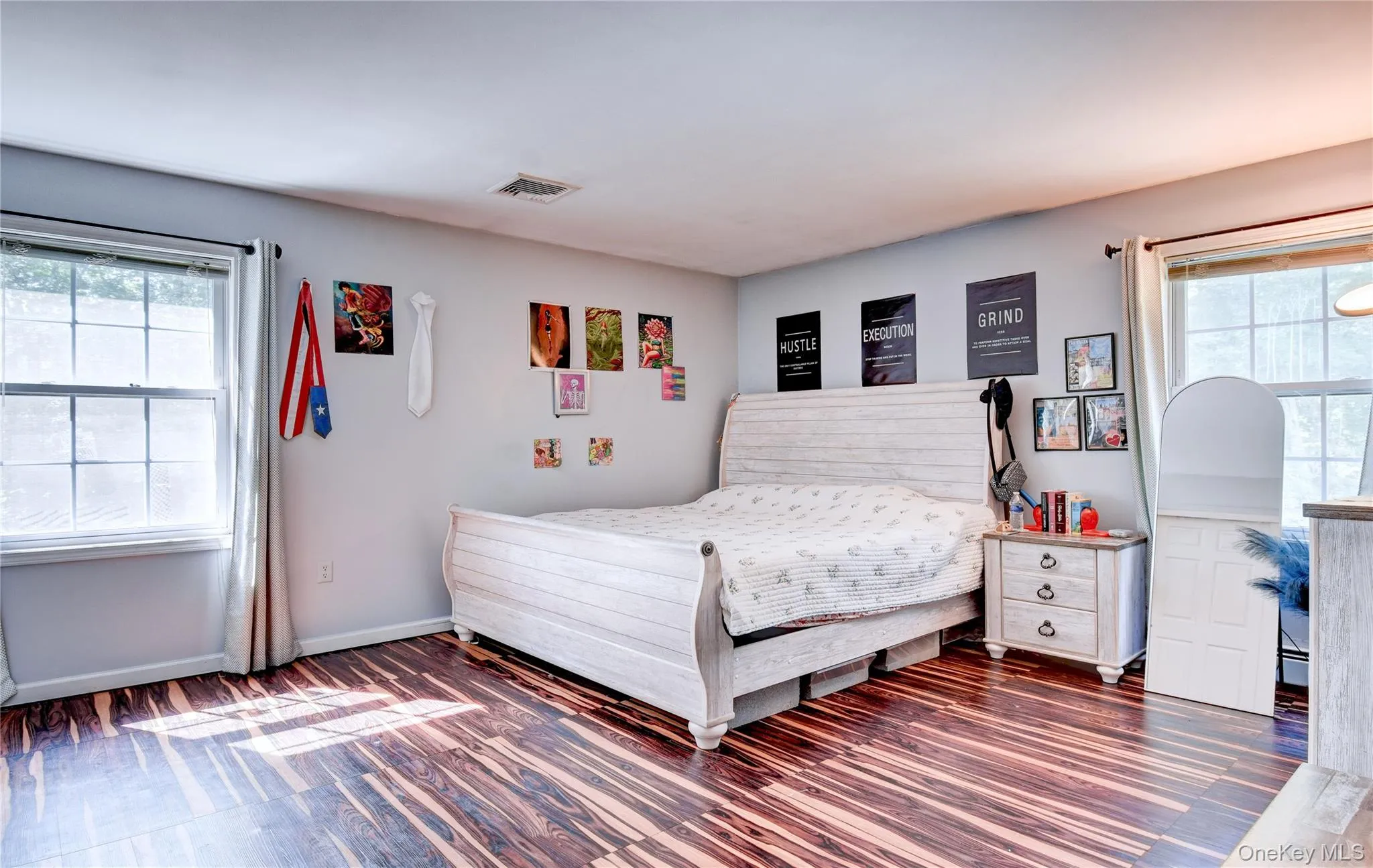 Spacious, primary bedroom Spacious, primary bedroom