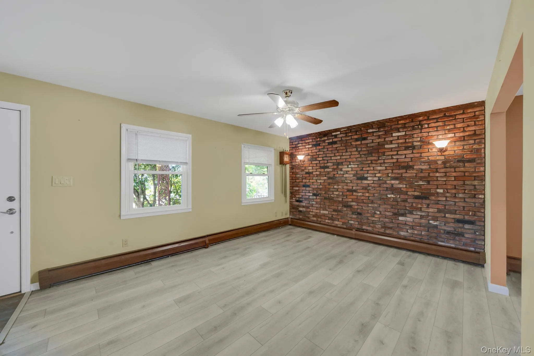 120 Ranch Lane, Hempstead, NY, 4 Bedrooms Bedrooms, 11 Rooms Rooms,2 BathroomsBathrooms,Residential,For Rent,Ranch,0,1025970 120 Ranch Lane, Hempstead, NY, 4 Bedrooms Bedrooms, 11 Rooms Rooms,2 BathroomsBathrooms,Residential,For Rent,Ranch,0,1025970