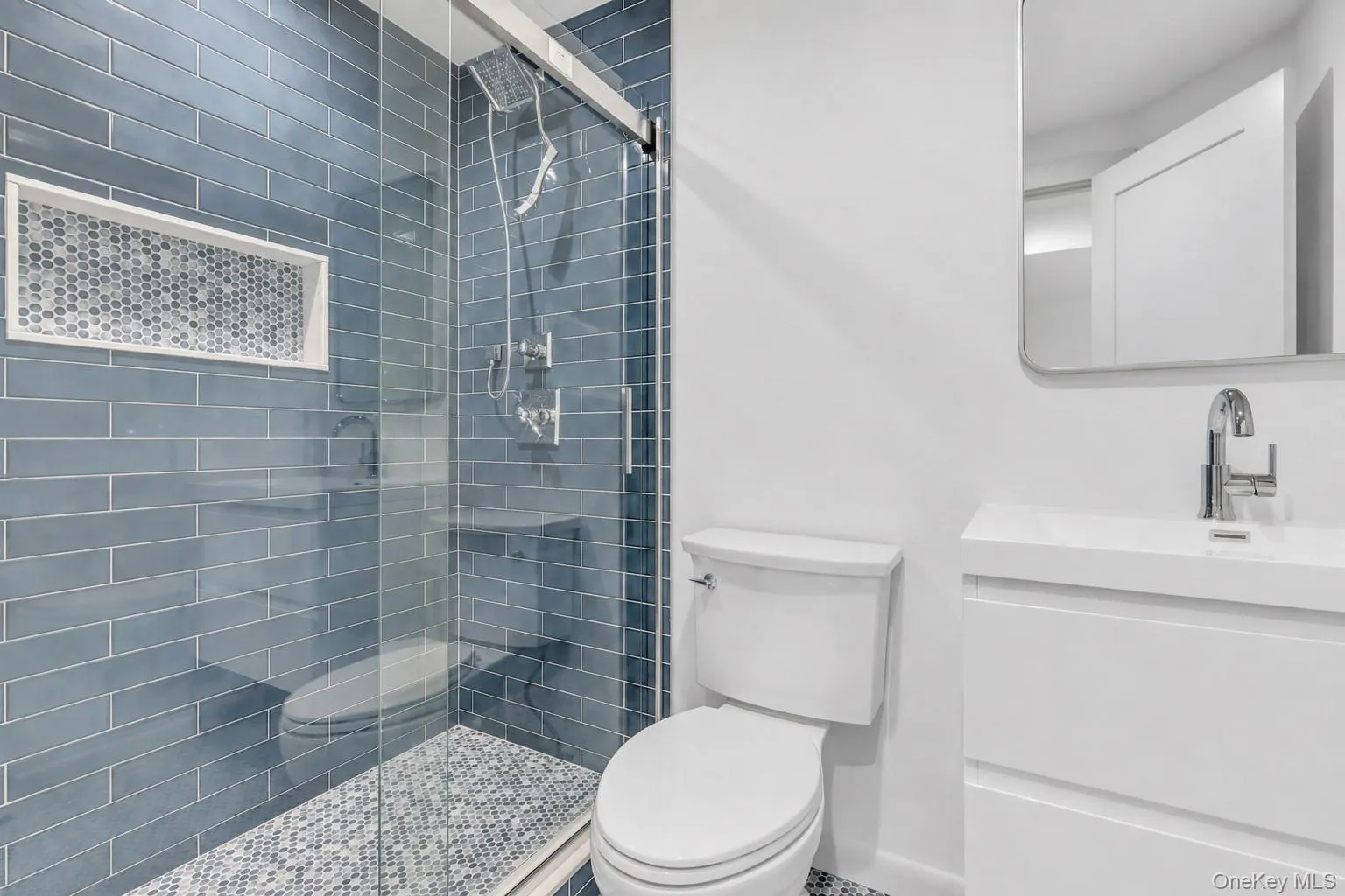 1380 Jackson Landing, Southold, NY, 4 Bedrooms Bedrooms, 7 Rooms Rooms,4 BathroomsBathrooms,Residential,For Rent,Jackson,0,1025976 1380 Jackson Landing, Southold, NY, 4 Bedrooms Bedrooms, 7 Rooms Rooms,4 BathroomsBathrooms,Residential,For Rent,Jackson,0,1025976