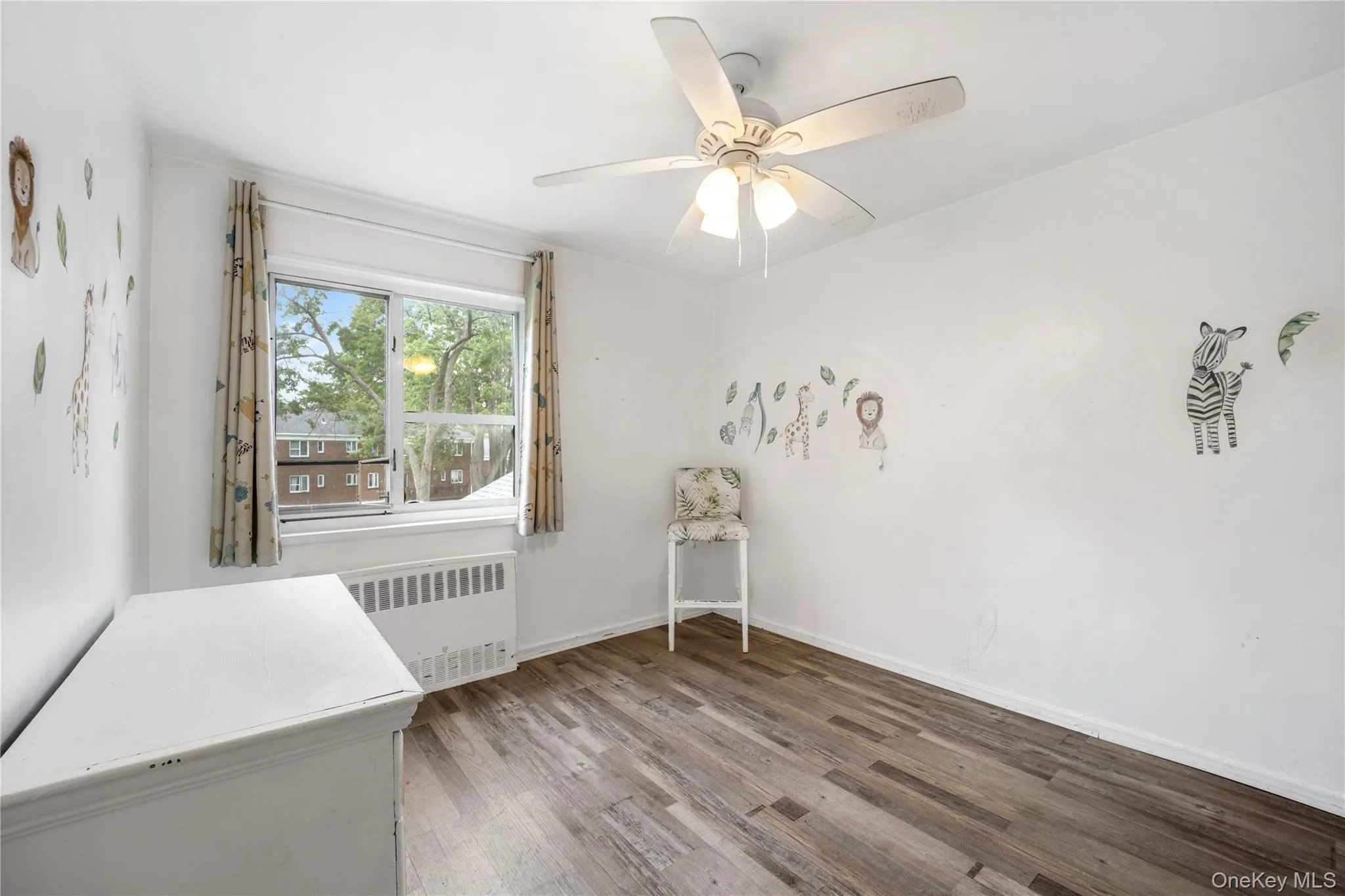 224-02 Stronghurst Avenue, New York, NY, 2 Bedrooms Bedrooms, 4 Rooms Rooms,1 BathroomBathrooms,Residential,For Rent,Stronghurst,0,1025979 224-02 Stronghurst Avenue, New York, NY, 2 Bedrooms Bedrooms, 4 Rooms Rooms,1 BathroomBathrooms,Residential,For Rent,Stronghurst,0,1025979