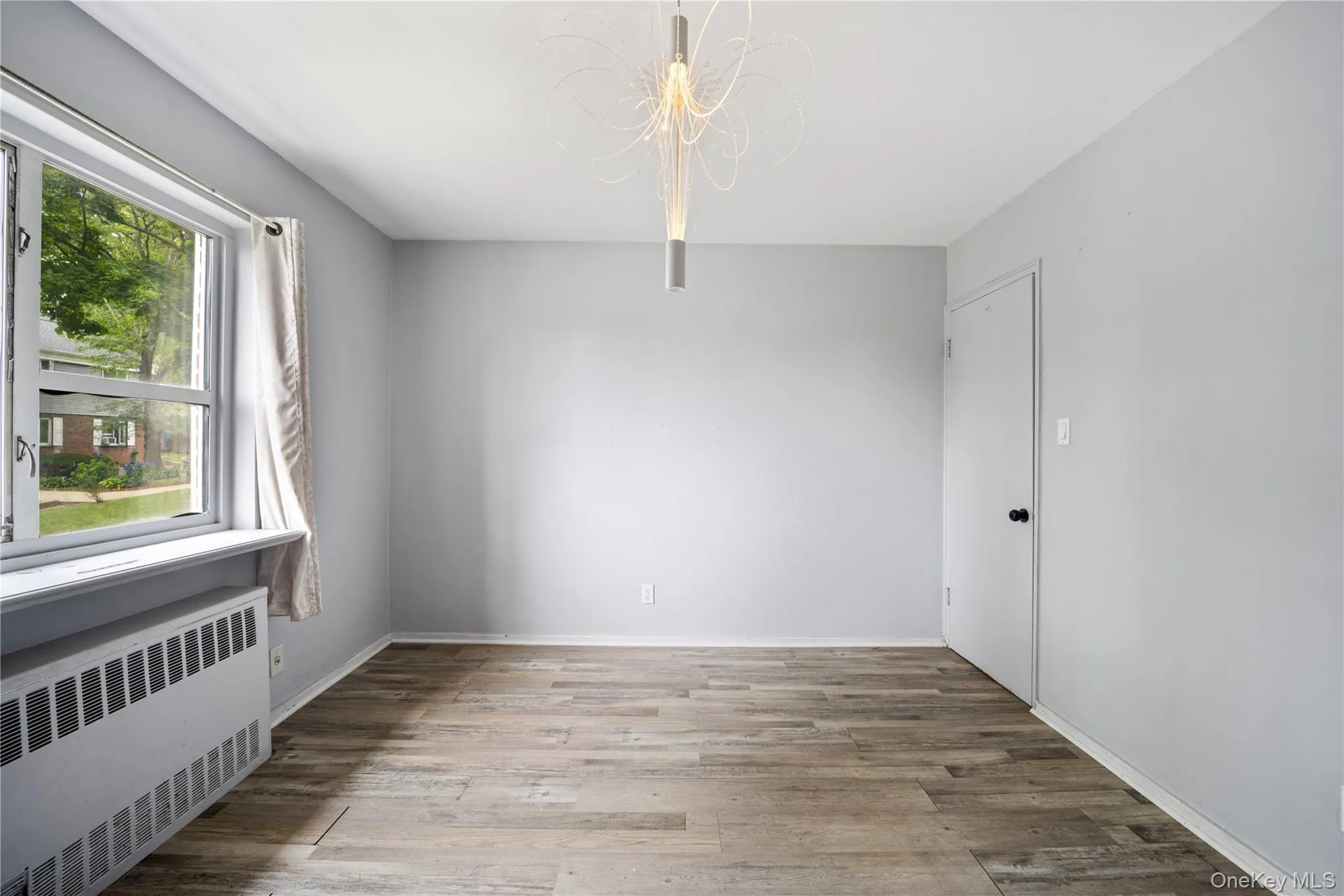 224-02 Stronghurst Avenue, New York, NY, 2 Bedrooms Bedrooms, 4 Rooms Rooms,1 BathroomBathrooms,Residential,For Rent,Stronghurst,0,1025979 224-02 Stronghurst Avenue, New York, NY, 2 Bedrooms Bedrooms, 4 Rooms Rooms,1 BathroomBathrooms,Residential,For Rent,Stronghurst,0,1025979