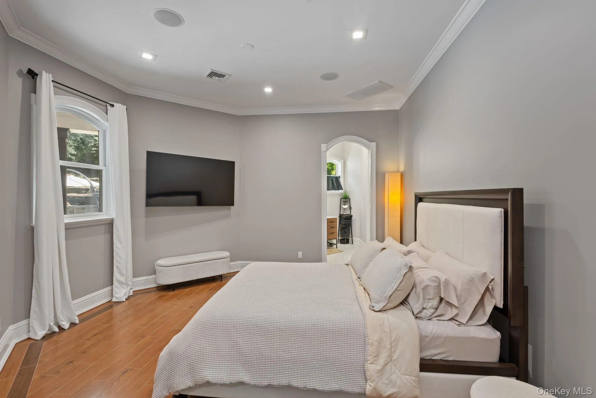 25 Marions Lane, Huntington, NY, 4 Bedrooms Bedrooms, 16 Rooms Rooms,3 BathroomsBathrooms,Residential,For Rent,Marions,0,1025980 25 Marions Lane, Huntington, NY, 4 Bedrooms Bedrooms, 16 Rooms Rooms,3 BathroomsBathrooms,Residential,For Rent,Marions,0,1025980