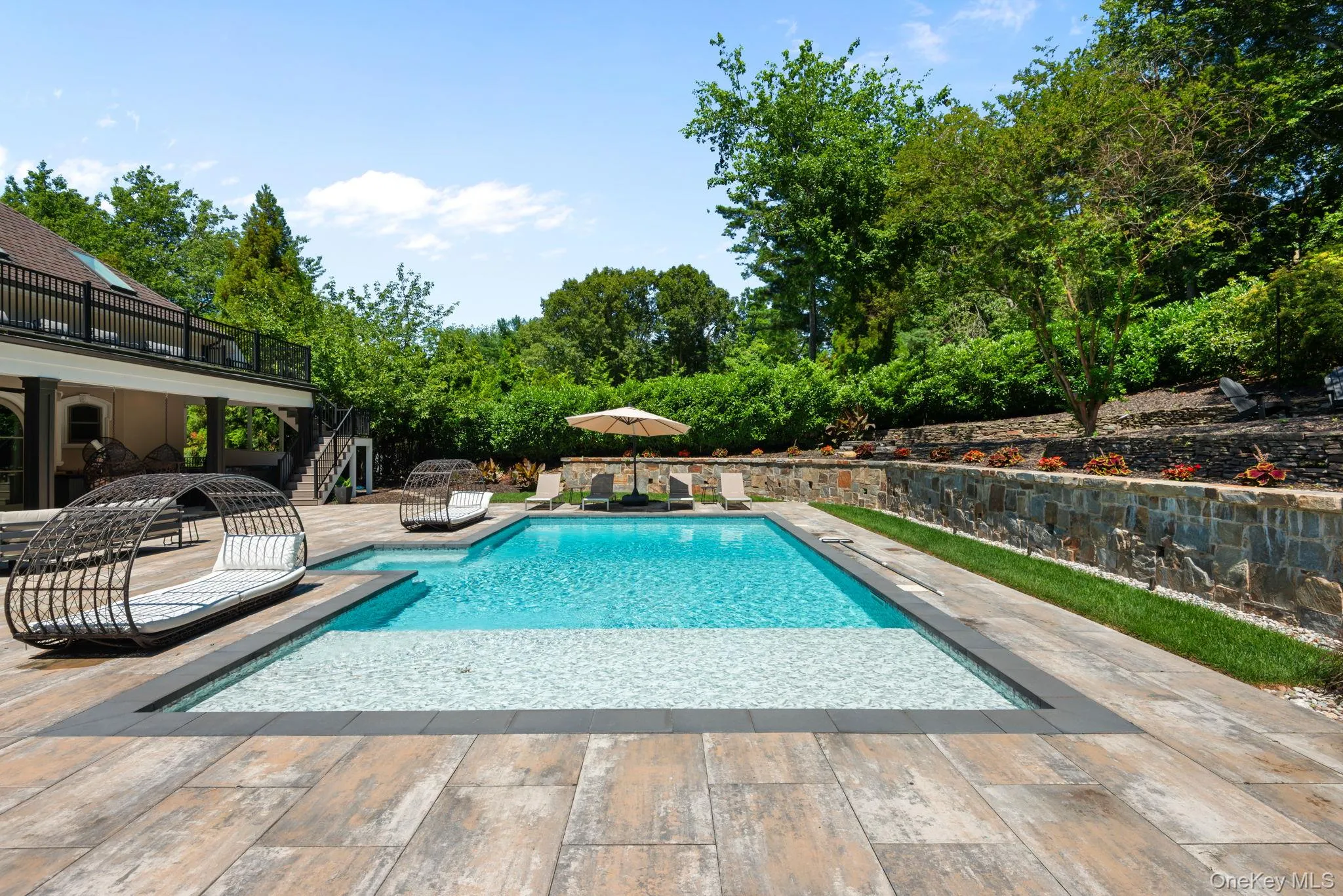 25 Marions Lane, Huntington, NY, 4 Bedrooms Bedrooms, 16 Rooms Rooms,3 BathroomsBathrooms,Residential,For Rent,Marions,0,1025980 25 Marions Lane, Huntington, NY, 4 Bedrooms Bedrooms, 16 Rooms Rooms,3 BathroomsBathrooms,Residential,For Rent,Marions,0,1025980