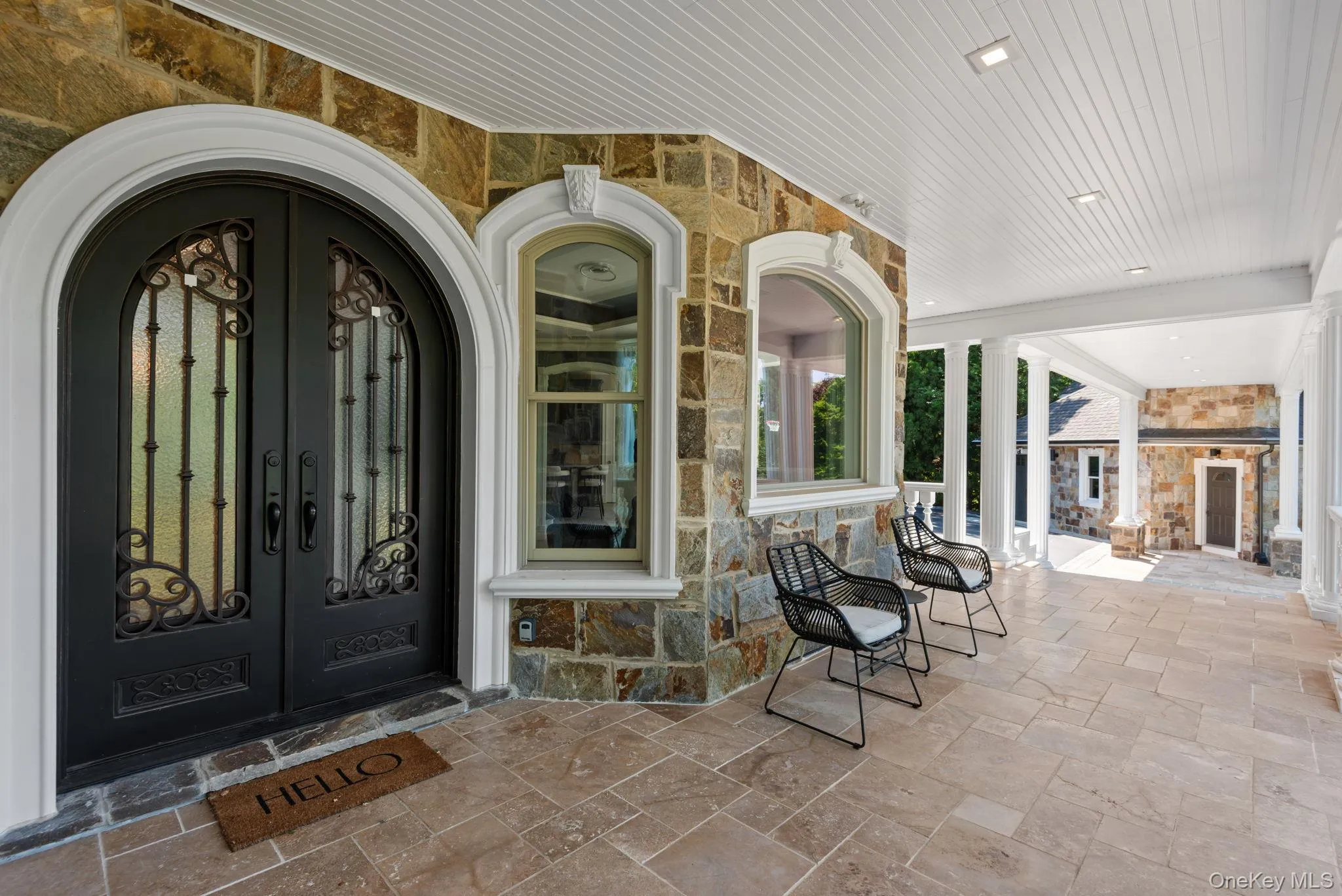 25 Marions Lane, Huntington, NY, 4 Bedrooms Bedrooms, 16 Rooms Rooms,3 BathroomsBathrooms,Residential,For Rent,Marions,0,1025980 25 Marions Lane, Huntington, NY, 4 Bedrooms Bedrooms, 16 Rooms Rooms,3 BathroomsBathrooms,Residential,For Rent,Marions,0,1025980