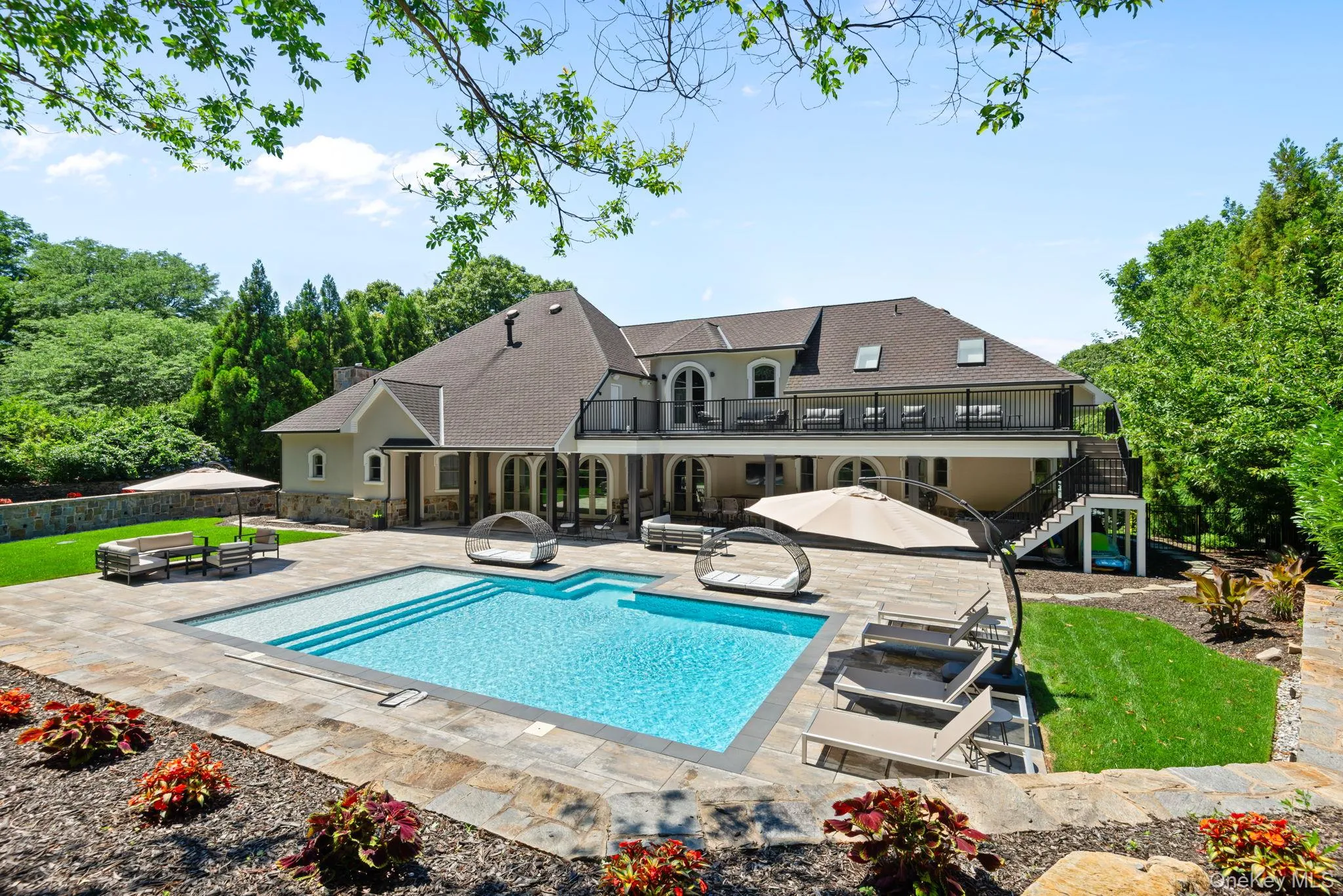 25 Marions Lane, Huntington, NY, 4 Bedrooms Bedrooms, 16 Rooms Rooms,3 BathroomsBathrooms,Residential,For Rent,Marions,0,1025980 25 Marions Lane, Huntington, NY, 4 Bedrooms Bedrooms, 16 Rooms Rooms,3 BathroomsBathrooms,Residential,For Rent,Marions,0,1025980