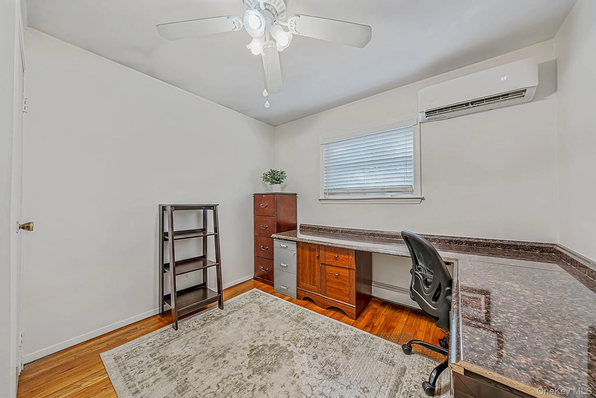 30 Pinewood Drive, Smithtown, NY, 4 Bedrooms Bedrooms, 8 Rooms Rooms,1 BathroomBathrooms,Residential,For Rent,Pinewood,0,1025983 30 Pinewood Drive, Smithtown, NY, 4 Bedrooms Bedrooms, 8 Rooms Rooms,1 BathroomBathrooms,Residential,For Rent,Pinewood,0,1025983