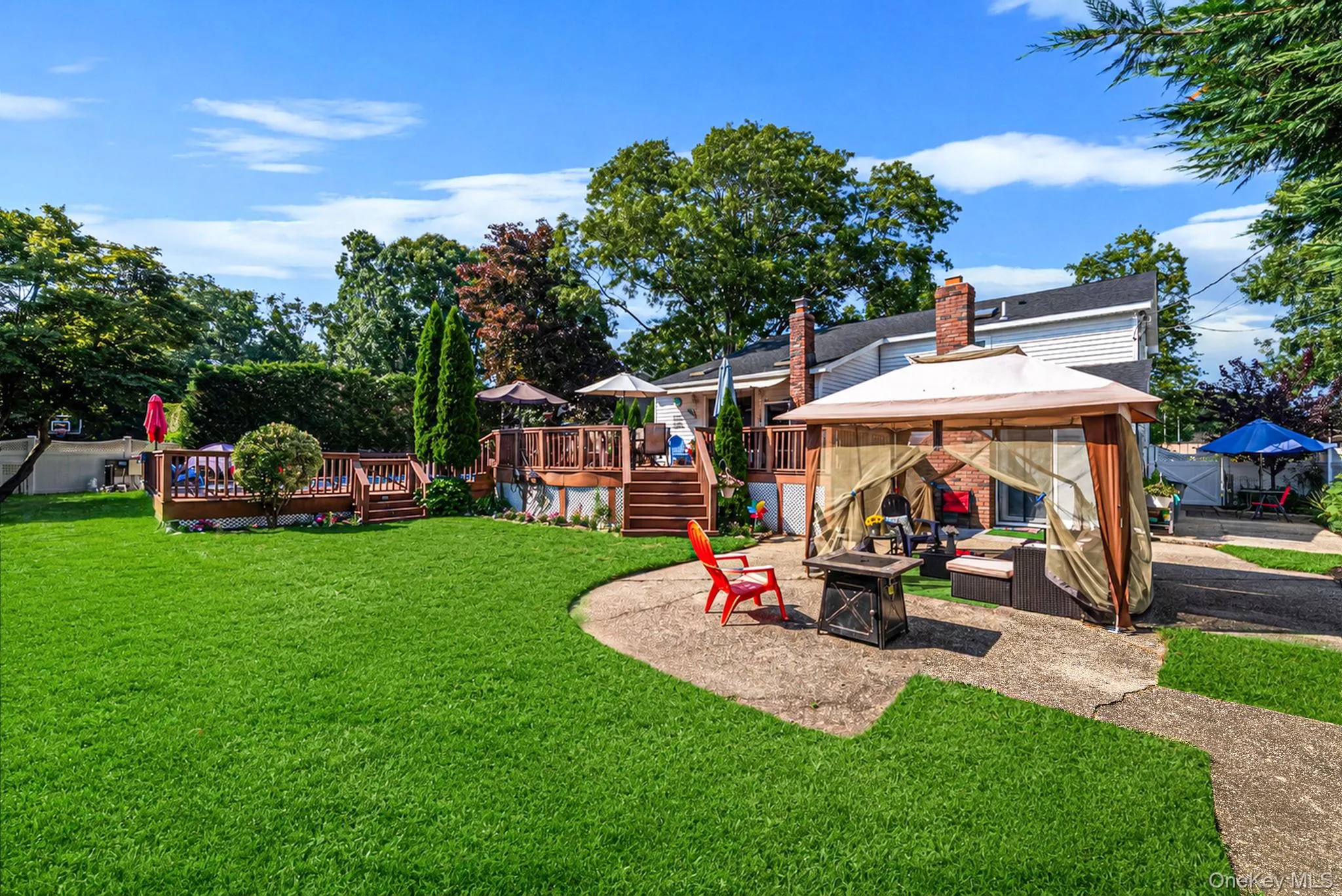 30 Pinewood Drive, Smithtown, NY, 4 Bedrooms Bedrooms, 8 Rooms Rooms,1 BathroomBathrooms,Residential,For Rent,Pinewood,0,1025983 30 Pinewood Drive, Smithtown, NY, 4 Bedrooms Bedrooms, 8 Rooms Rooms,1 BathroomBathrooms,Residential,For Rent,Pinewood,0,1025983