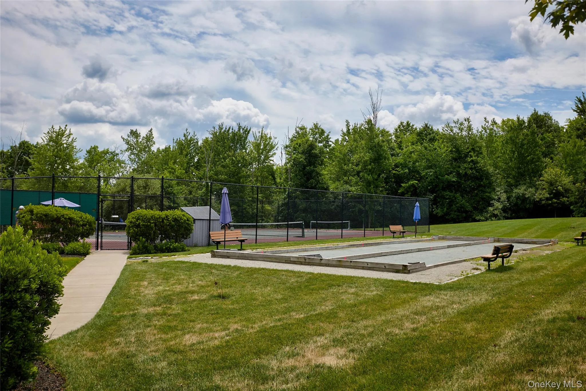 Community Pickleball and Tennis Community Pickleball and Tennis