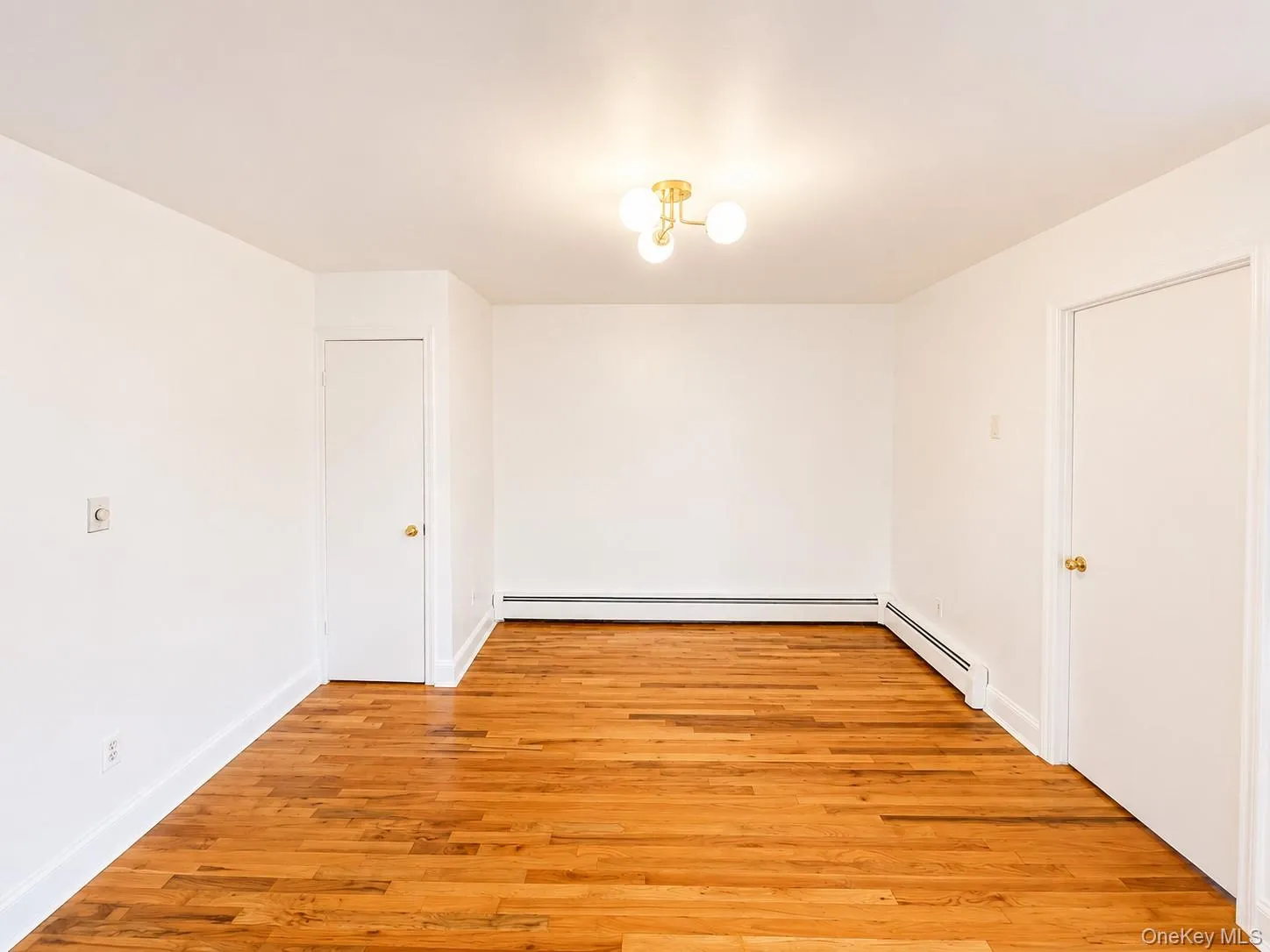 533 Soundview Avenue, New York, NY, 3 Bedrooms Bedrooms, 7 Rooms Rooms,1 BathroomBathrooms,Residential Lease,For Rent,Soundview,0,1025991 533 Soundview Avenue, New York, NY, 3 Bedrooms Bedrooms, 7 Rooms Rooms,1 BathroomBathrooms,Residential Lease,For Rent,Soundview,0,1025991