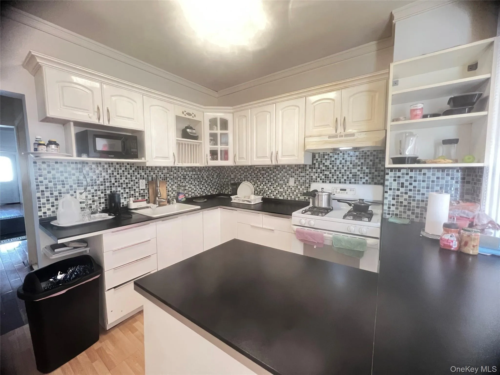127-06 103rd, New York, NY, 4 Bedrooms Bedrooms, 6 Rooms Rooms,2 BathroomsBathrooms,Residential,For Rent,103rd,0,1025994 127-06 103rd, New York, NY, 4 Bedrooms Bedrooms, 6 Rooms Rooms,2 BathroomsBathrooms,Residential,For Rent,103rd,0,1025994
