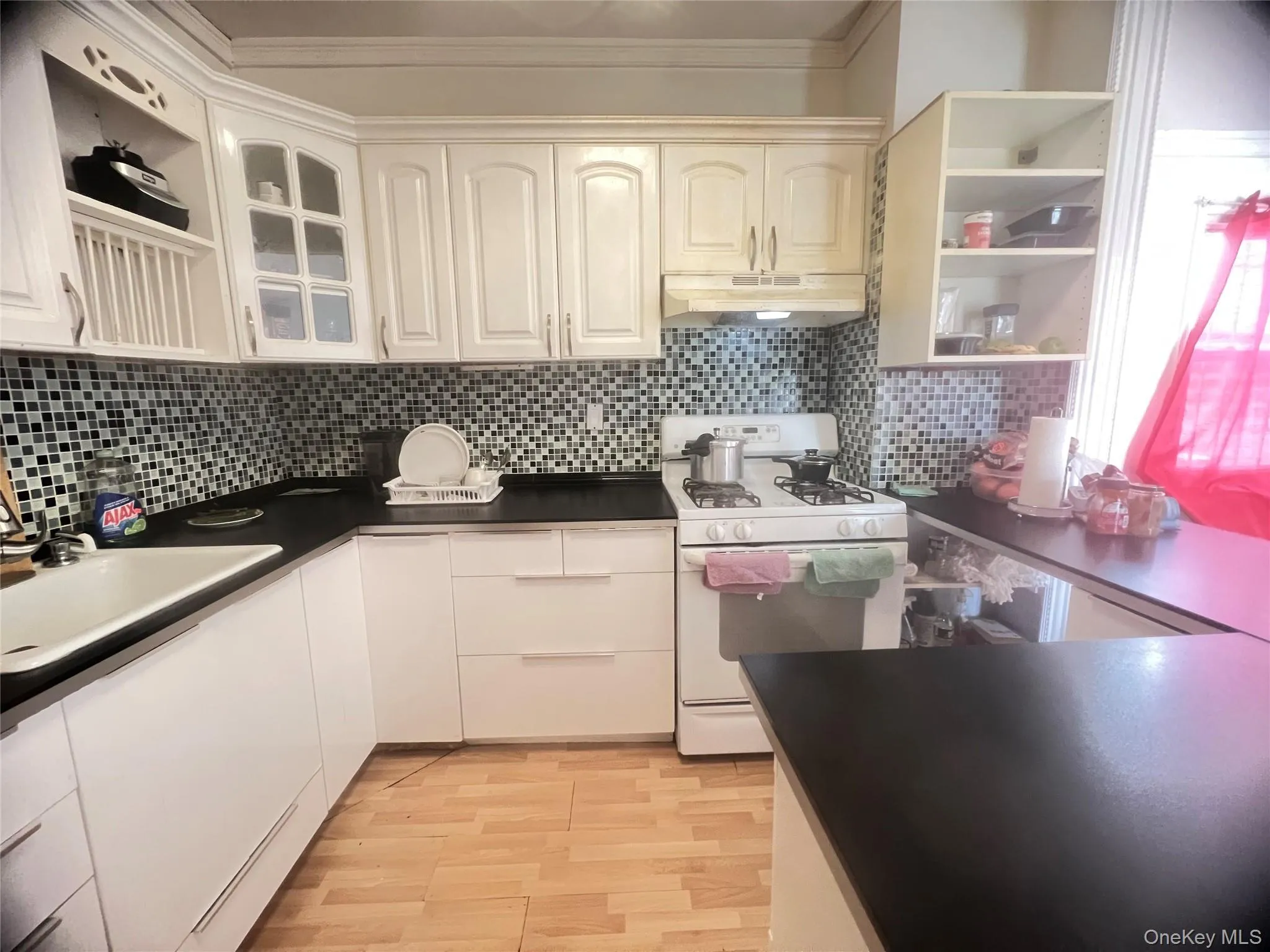 127-06 103rd, New York, NY, 4 Bedrooms Bedrooms, 6 Rooms Rooms,2 BathroomsBathrooms,Residential,For Rent,103rd,0,1025994 127-06 103rd, New York, NY, 4 Bedrooms Bedrooms, 6 Rooms Rooms,2 BathroomsBathrooms,Residential,For Rent,103rd,0,1025994