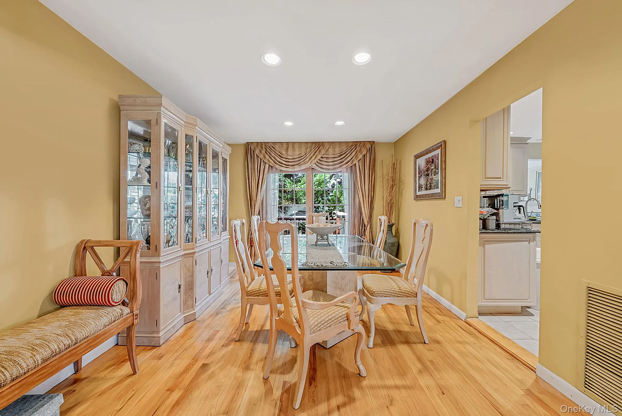 2920 Judith Drive, Hempstead, NY, 5 Bedrooms Bedrooms, 13 Rooms Rooms,3 BathroomsBathrooms,Residential,For Rent,Judith,0,1026001 2920 Judith Drive, Hempstead, NY, 5 Bedrooms Bedrooms, 13 Rooms Rooms,3 BathroomsBathrooms,Residential,For Rent,Judith,0,1026001
