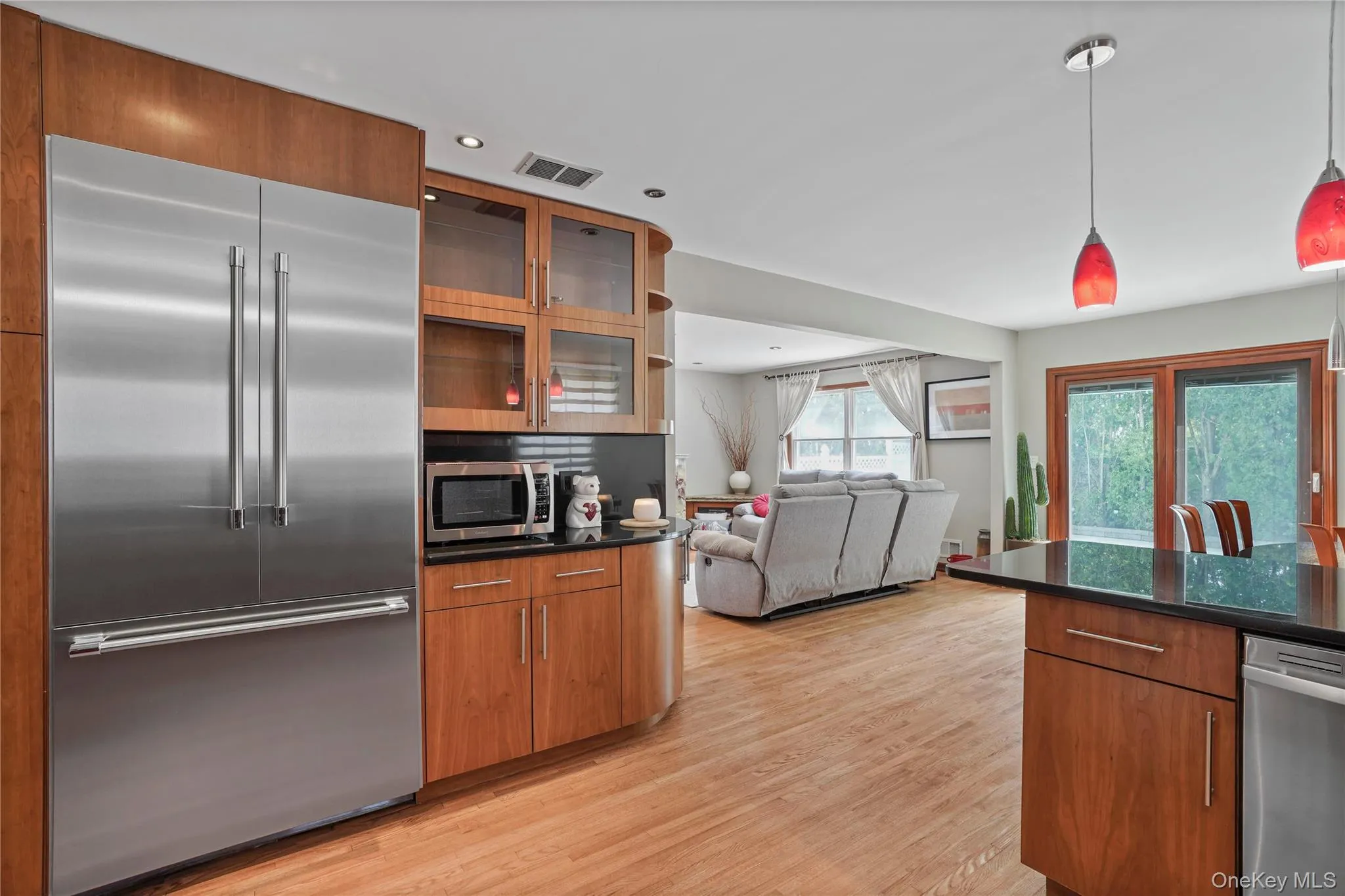 268 Ardsley Street, New York, NY, 4 Bedrooms Bedrooms, 9 Rooms Rooms,3 BathroomsBathrooms,Residential,For Rent,Ardsley,0,1026004 268 Ardsley Street, New York, NY, 4 Bedrooms Bedrooms, 9 Rooms Rooms,3 BathroomsBathrooms,Residential,For Rent,Ardsley,0,1026004