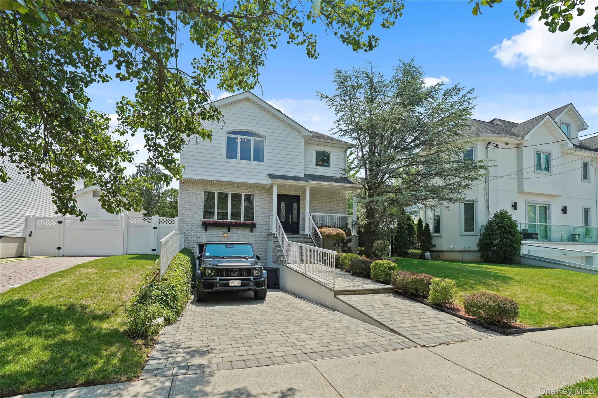 268 Ardsley Street, New York, NY, 4 Bedrooms Bedrooms, 9 Rooms Rooms,3 BathroomsBathrooms,Residential,For Rent,Ardsley,0,1026004 268 Ardsley Street, New York, NY, 4 Bedrooms Bedrooms, 9 Rooms Rooms,3 BathroomsBathrooms,Residential,For Rent,Ardsley,0,1026004