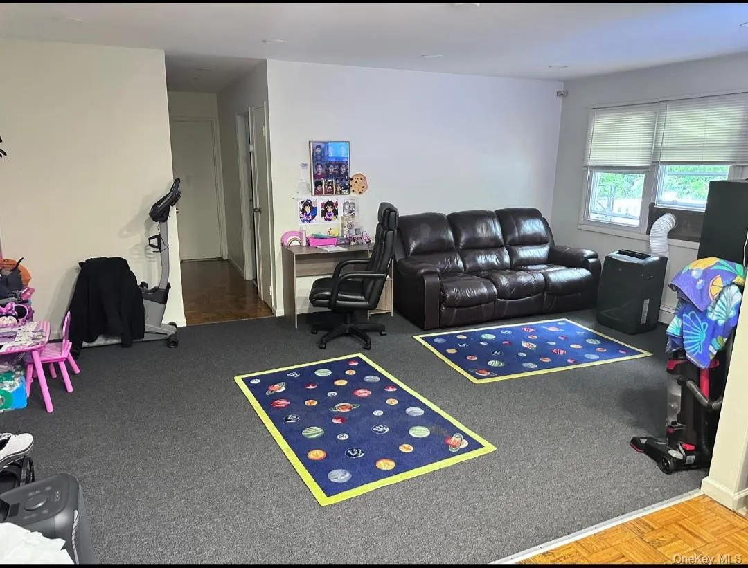 1 E Hemlock Drive, Islip, NY, 1 Bedroom Bedrooms, 4 Rooms Rooms,1 BathroomBathrooms,Residential,For Rent,Hemlock,0,1026014 1 E Hemlock Drive, Islip, NY, 1 Bedroom Bedrooms, 4 Rooms Rooms,1 BathroomBathrooms,Residential,For Rent,Hemlock,0,1026014