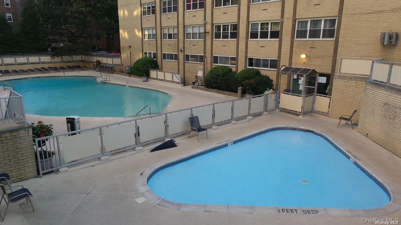 102-30 66th Road, New York, NY, 2 Bedrooms Bedrooms, 4 Rooms Rooms,2 BathroomsBathrooms,Residential,For Rent,66th,0,1026017 102-30 66th Road, New York, NY, 2 Bedrooms Bedrooms, 4 Rooms Rooms,2 BathroomsBathrooms,Residential,For Rent,66th,0,1026017