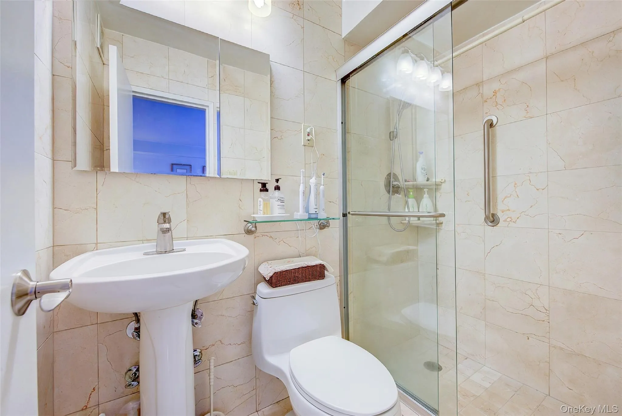 102-30 66th Road, New York, NY, 2 Bedrooms Bedrooms, 4 Rooms Rooms,2 BathroomsBathrooms,Residential,For Rent,66th,0,1026017 102-30 66th Road, New York, NY, 2 Bedrooms Bedrooms, 4 Rooms Rooms,2 BathroomsBathrooms,Residential,For Rent,66th,0,1026017