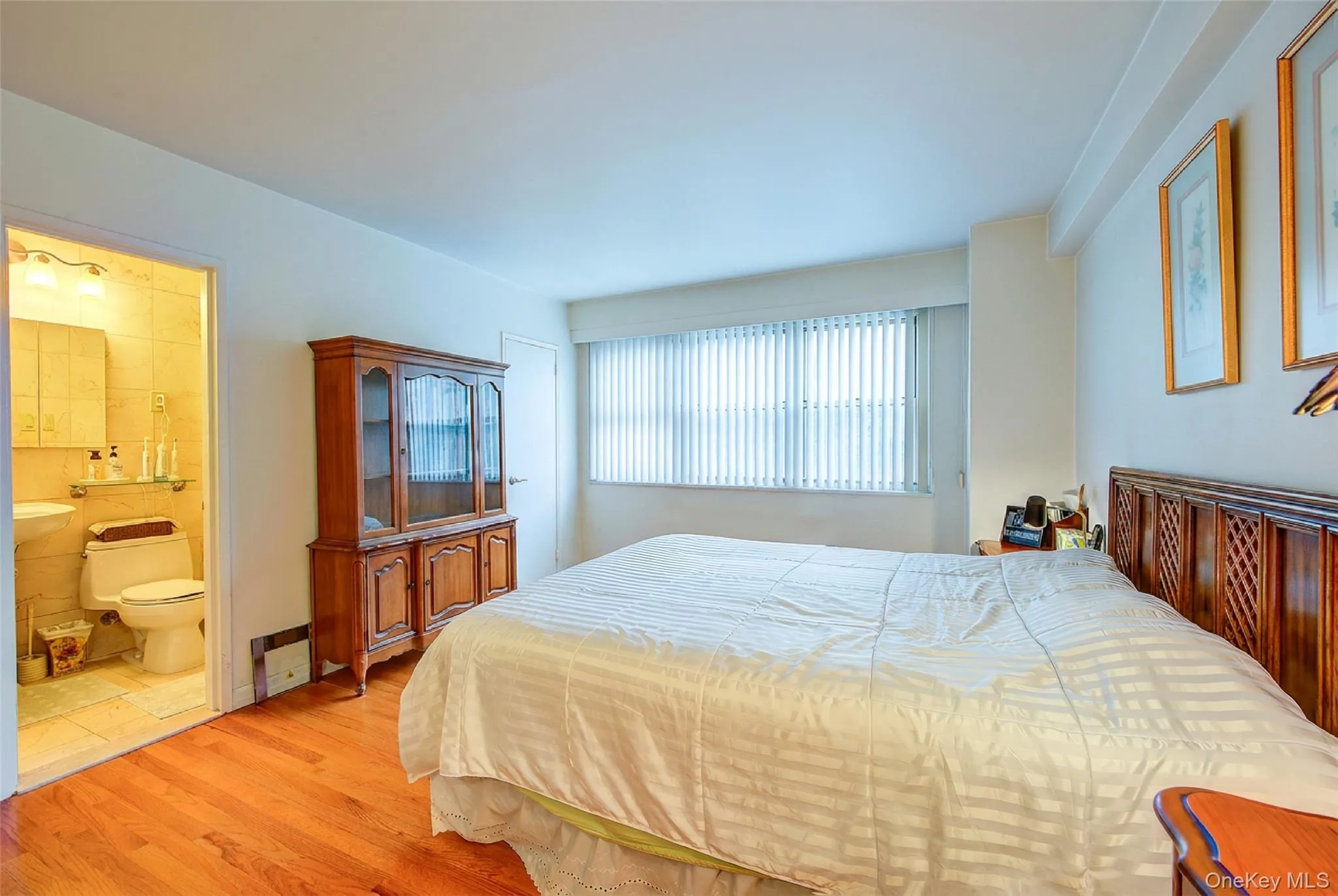 102-30 66th Road, New York, NY, 2 Bedrooms Bedrooms, 4 Rooms Rooms,2 BathroomsBathrooms,Residential,For Rent,66th,0,1026017 102-30 66th Road, New York, NY, 2 Bedrooms Bedrooms, 4 Rooms Rooms,2 BathroomsBathrooms,Residential,For Rent,66th,0,1026017