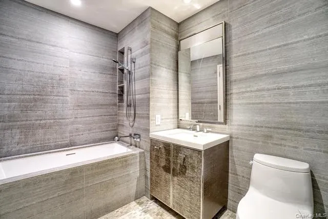 252 South Street, New York, NY, 1 Bedroom Bedrooms, 3 Rooms Rooms,1 BathroomBathrooms,Residential Lease,For Rent,South,0,1026020 252 South Street, New York, NY, 1 Bedroom Bedrooms, 3 Rooms Rooms,1 BathroomBathrooms,Residential Lease,For Rent,South,0,1026020