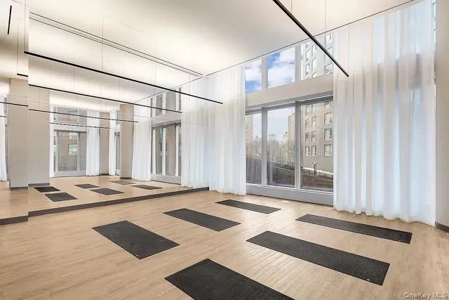 252 South Street, New York, NY, 1 Bedroom Bedrooms, 3 Rooms Rooms,1 BathroomBathrooms,Residential Lease,For Rent,South,0,1026020 252 South Street, New York, NY, 1 Bedroom Bedrooms, 3 Rooms Rooms,1 BathroomBathrooms,Residential Lease,For Rent,South,0,1026020