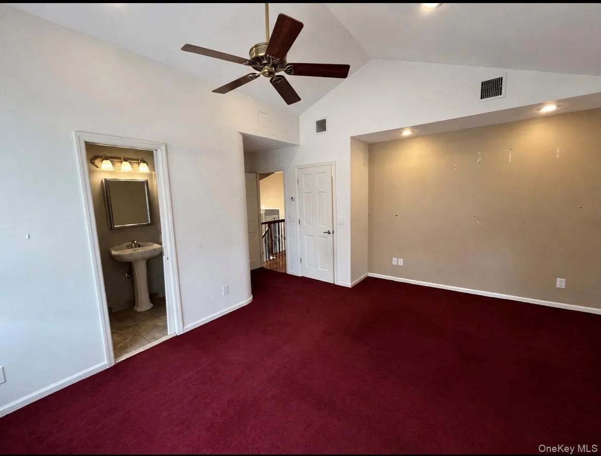 201 Wampum Lane, Islip, NY, 4 Bedrooms Bedrooms, 10 Rooms Rooms,3 BathroomsBathrooms,Residential,For Rent,Wampum,0,1026023 201 Wampum Lane, Islip, NY, 4 Bedrooms Bedrooms, 10 Rooms Rooms,3 BathroomsBathrooms,Residential,For Rent,Wampum,0,1026023