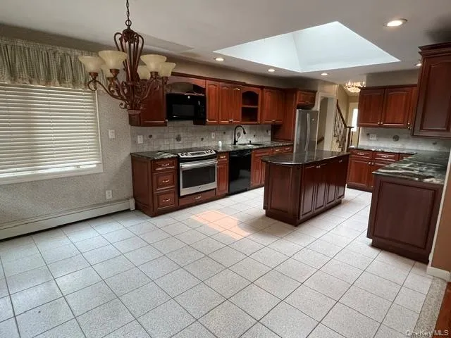 201 Wampum Lane, Islip, NY, 4 Bedrooms Bedrooms, 10 Rooms Rooms,3 BathroomsBathrooms,Residential,For Rent,Wampum,0,1026023 201 Wampum Lane, Islip, NY, 4 Bedrooms Bedrooms, 10 Rooms Rooms,3 BathroomsBathrooms,Residential,For Rent,Wampum,0,1026023