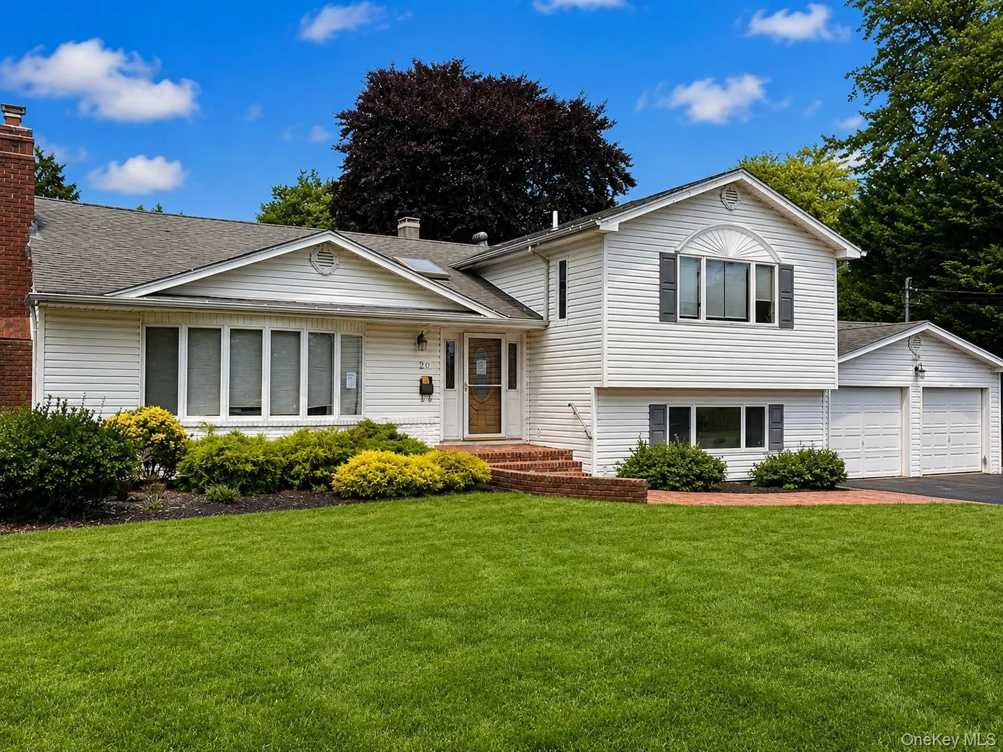 201 Wampum Lane, Islip, NY, 4 Bedrooms Bedrooms, 10 Rooms Rooms,3 BathroomsBathrooms,Residential,For Rent,Wampum,0,1026023 201 Wampum Lane, Islip, NY, 4 Bedrooms Bedrooms, 10 Rooms Rooms,3 BathroomsBathrooms,Residential,For Rent,Wampum,0,1026023