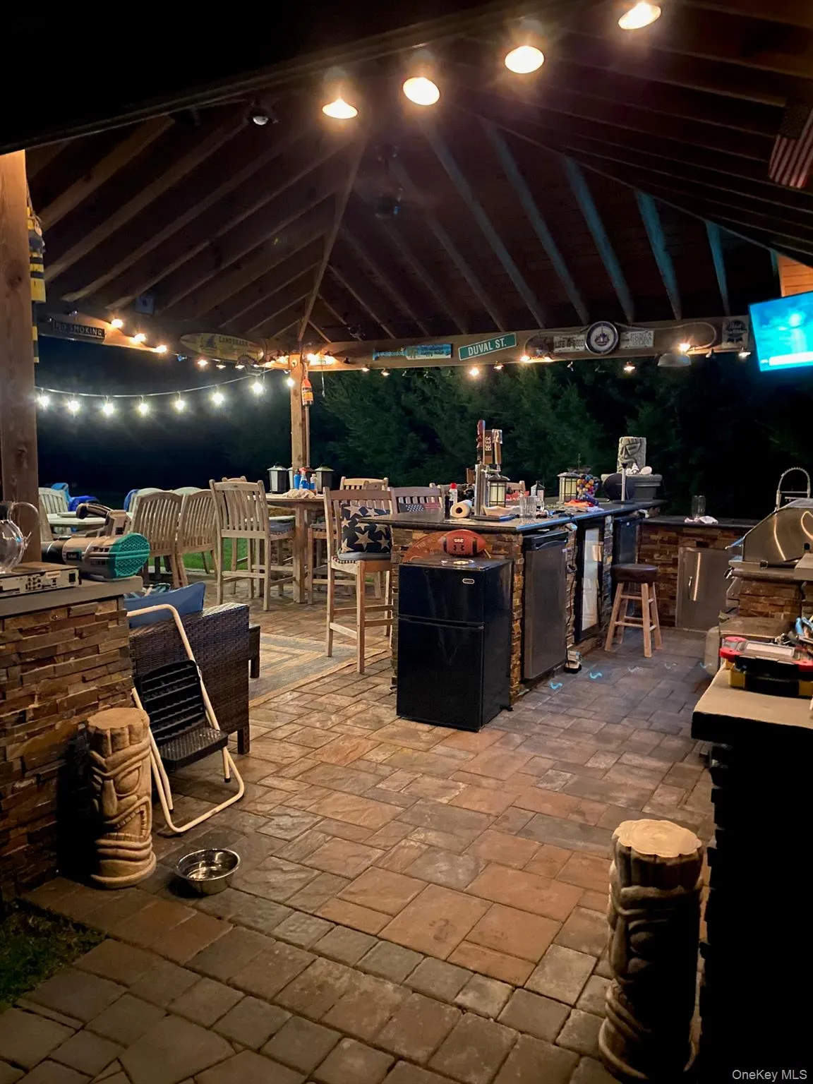 Bar at Night with Tap and TV Bar at Night with Tap and TV